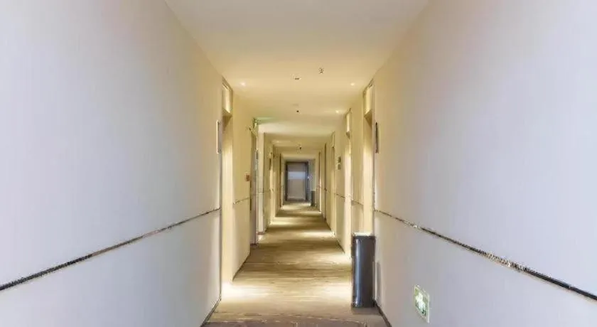 City Comfort Inn Jiujiang Gongqing Science and Technology College High-speed Railway Station