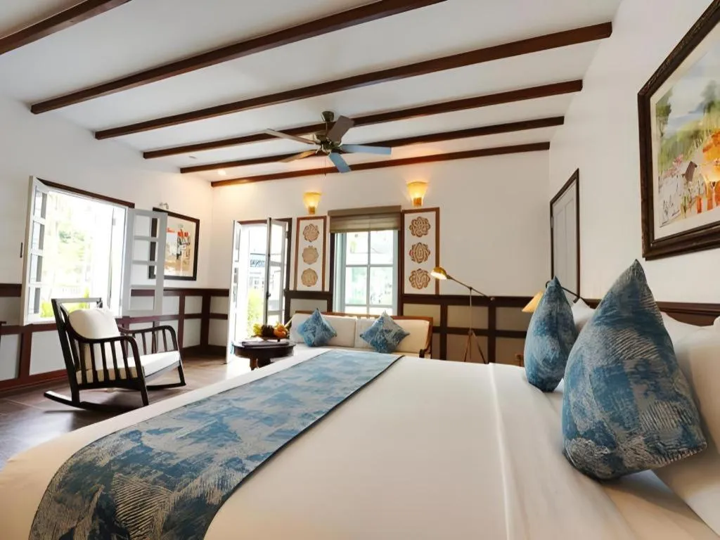 Bed in My BanLao Hotel