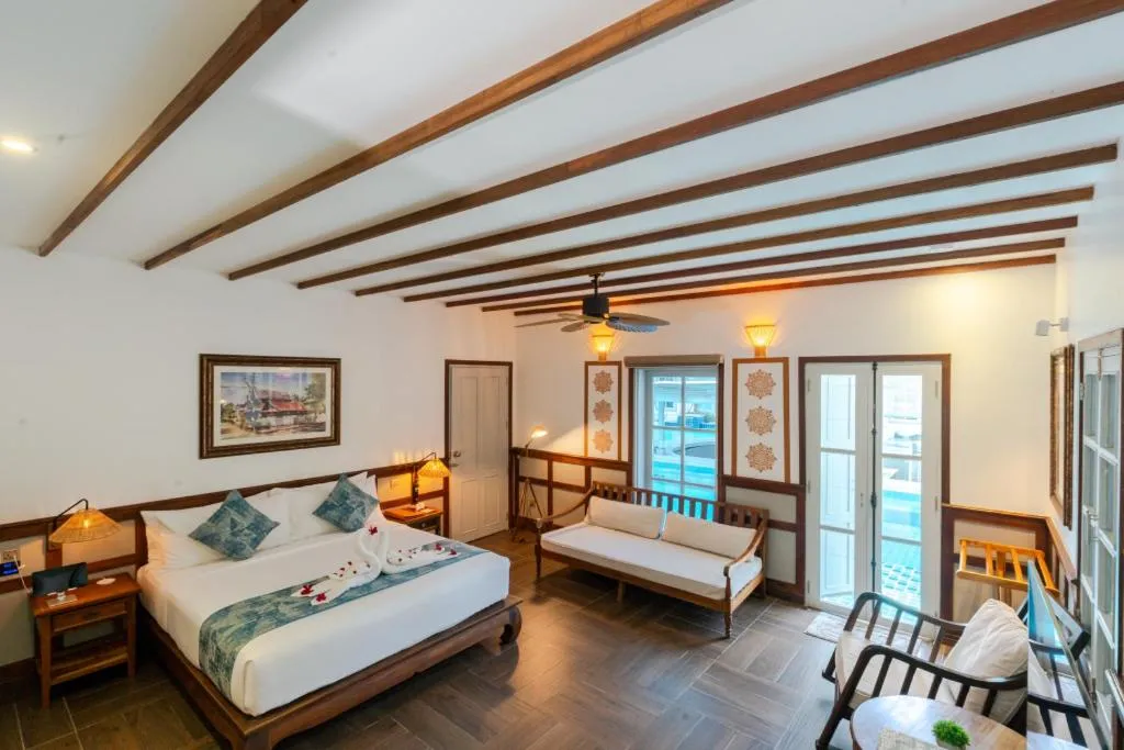 Bed in My BanLao Hotel