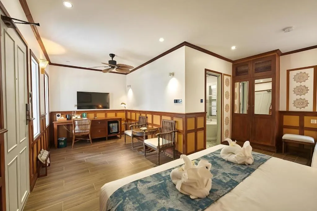 Bed in My BanLao Hotel