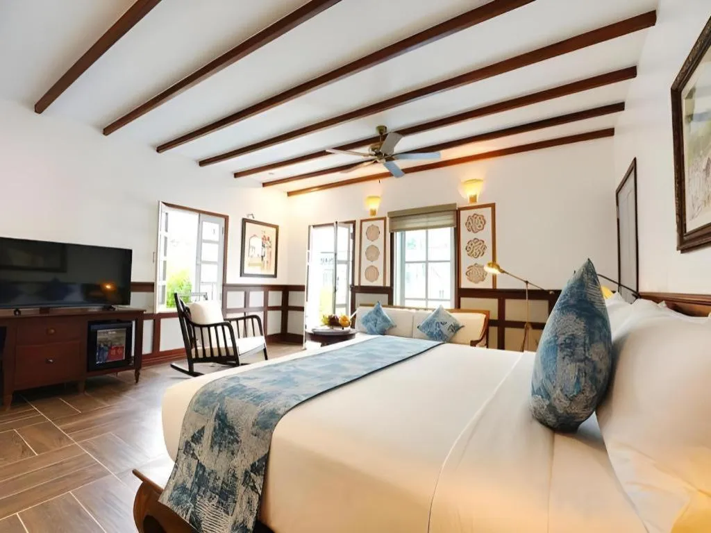 Bed in My BanLao Hotel