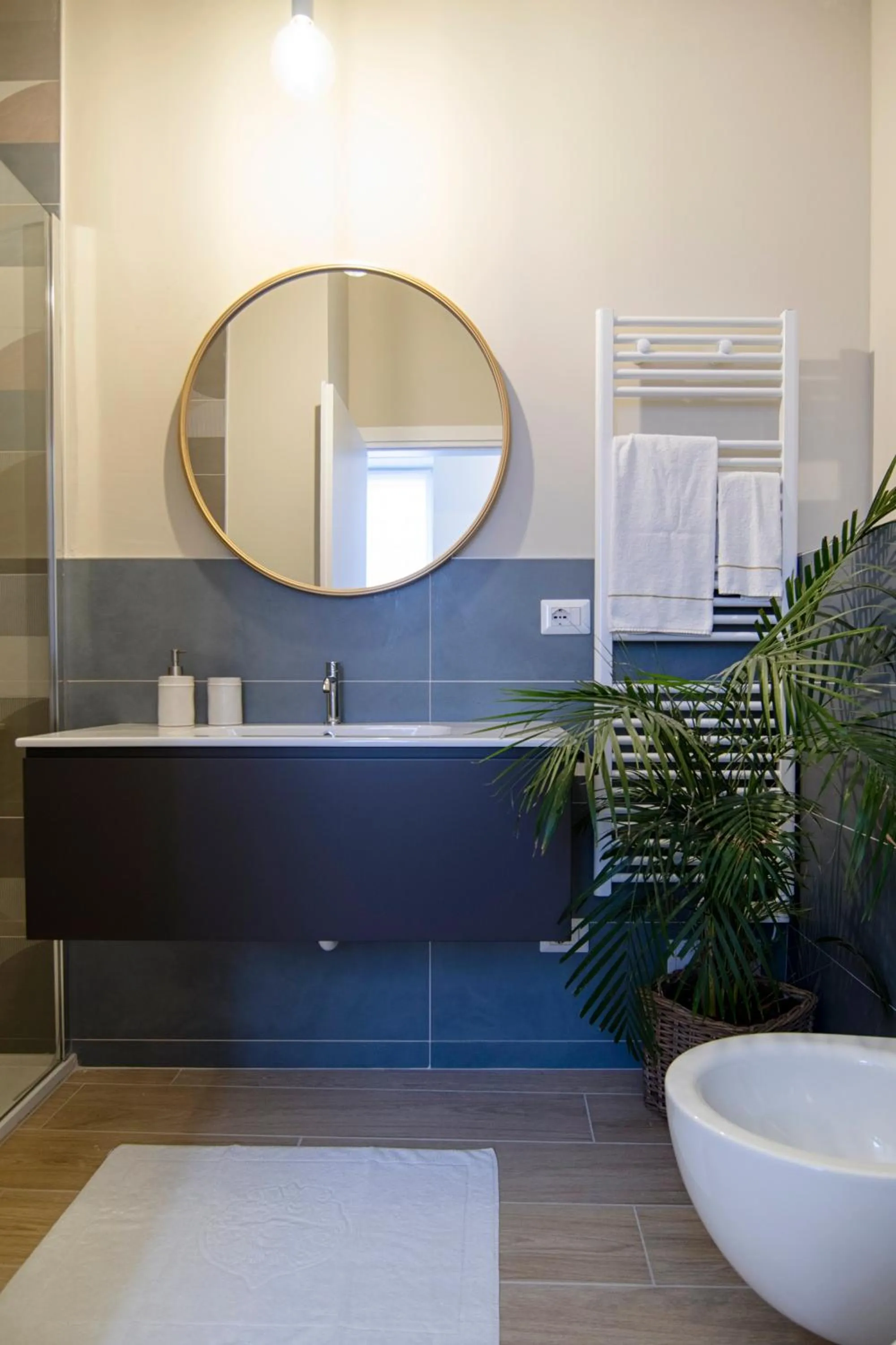 Shower in Gigi Suites&Apartments