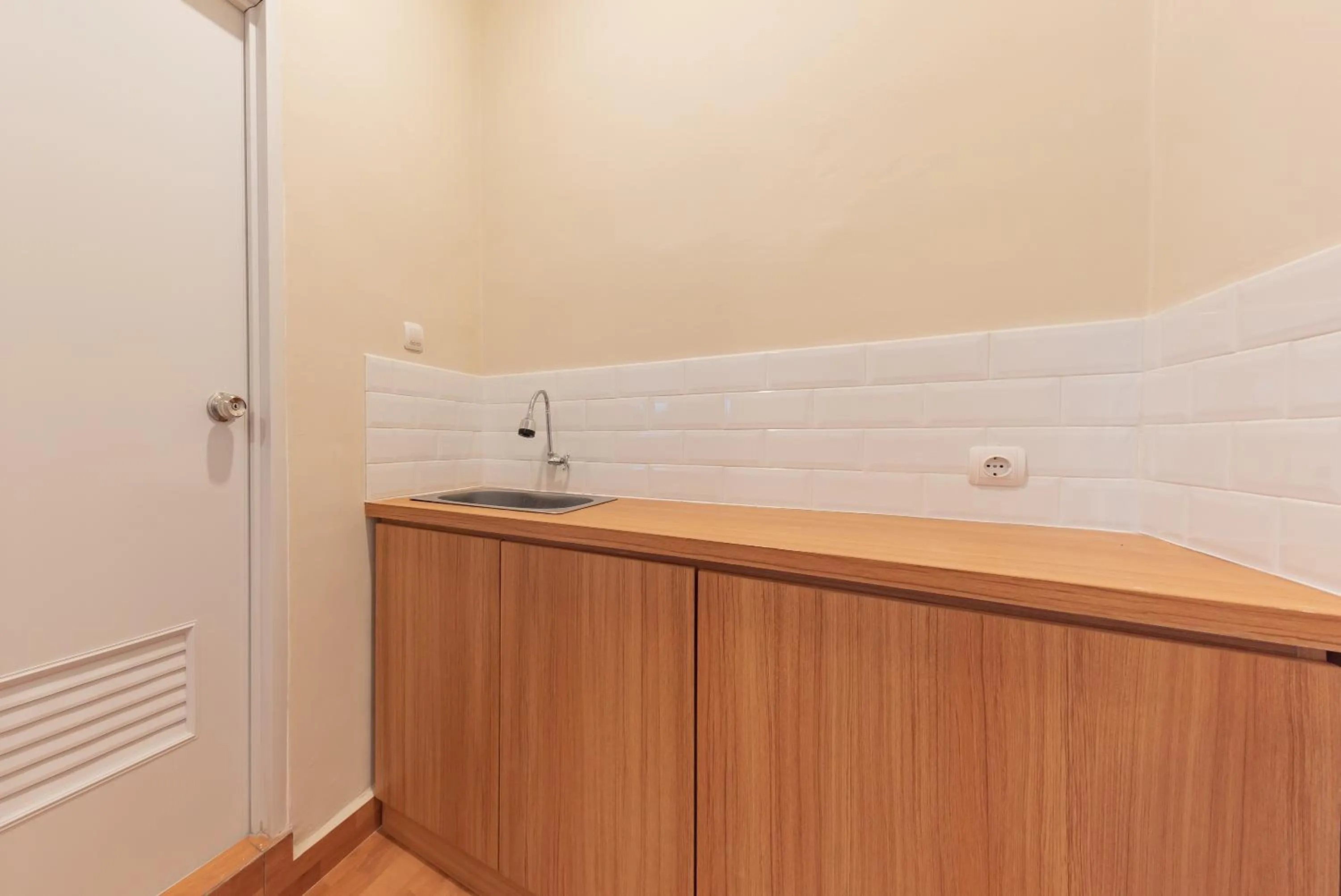 Other in RedDoorz Plus @ Bagusrangin Street 2