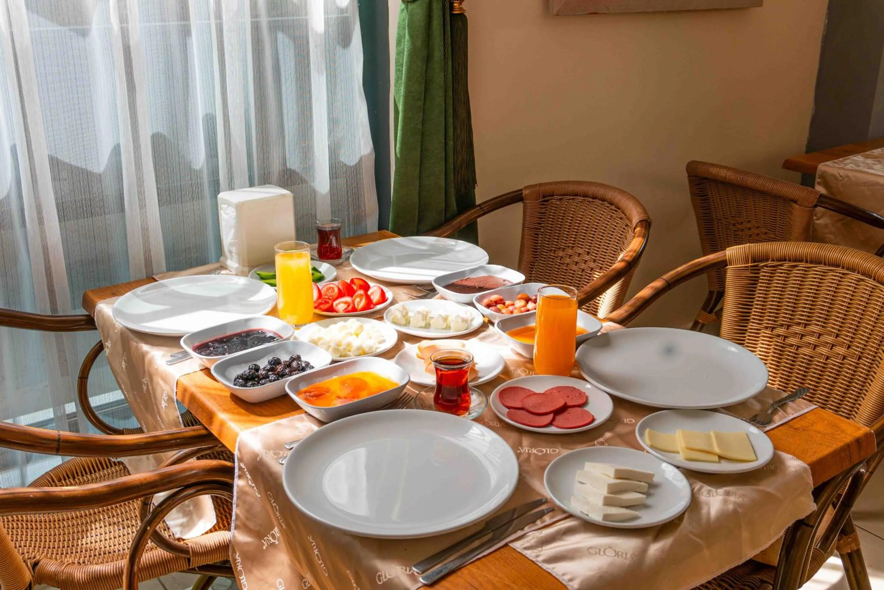 Restaurant/places to eat in BELPOİNT BEACH HOTEL