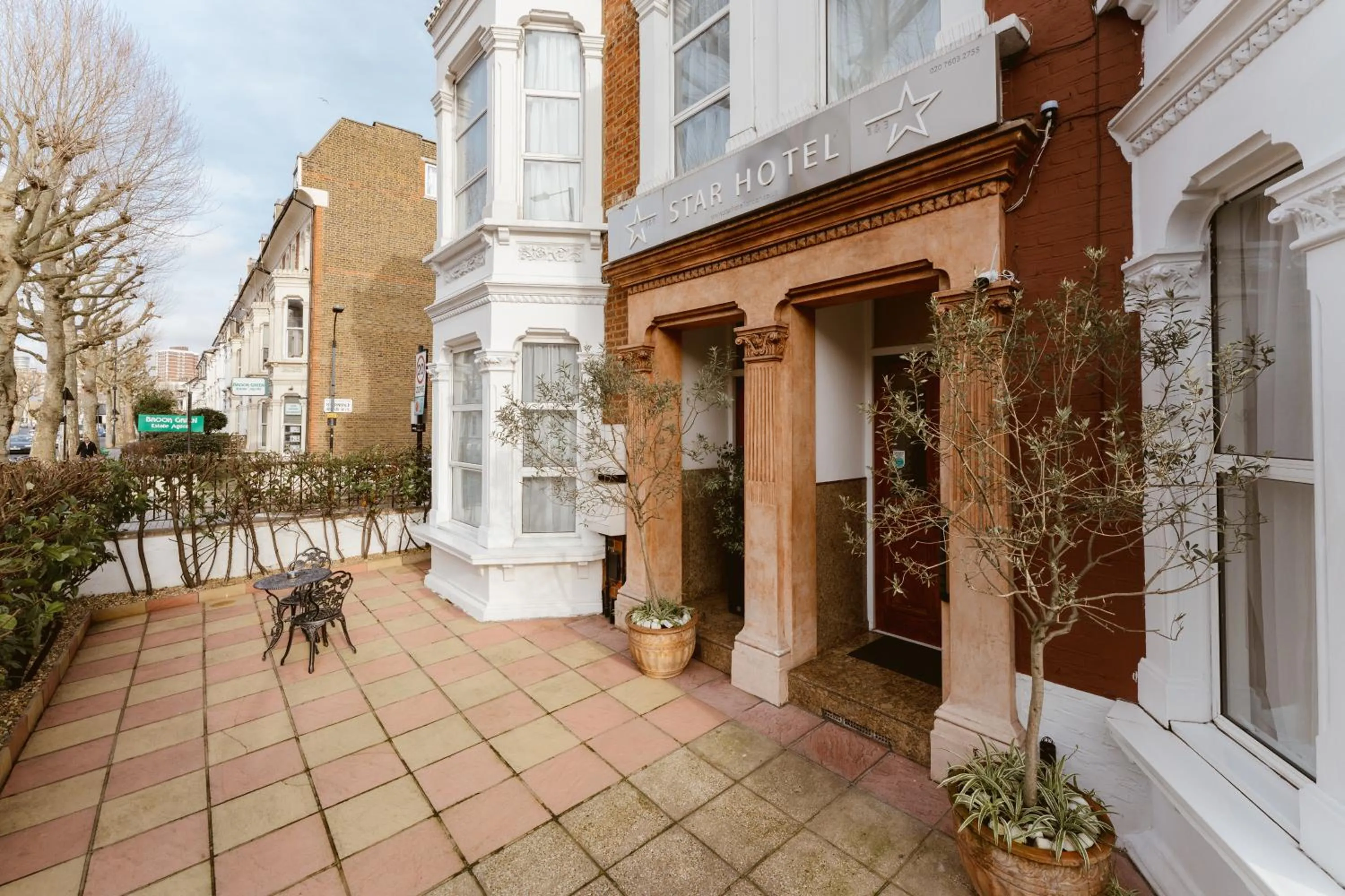 Garden in Star Hotel