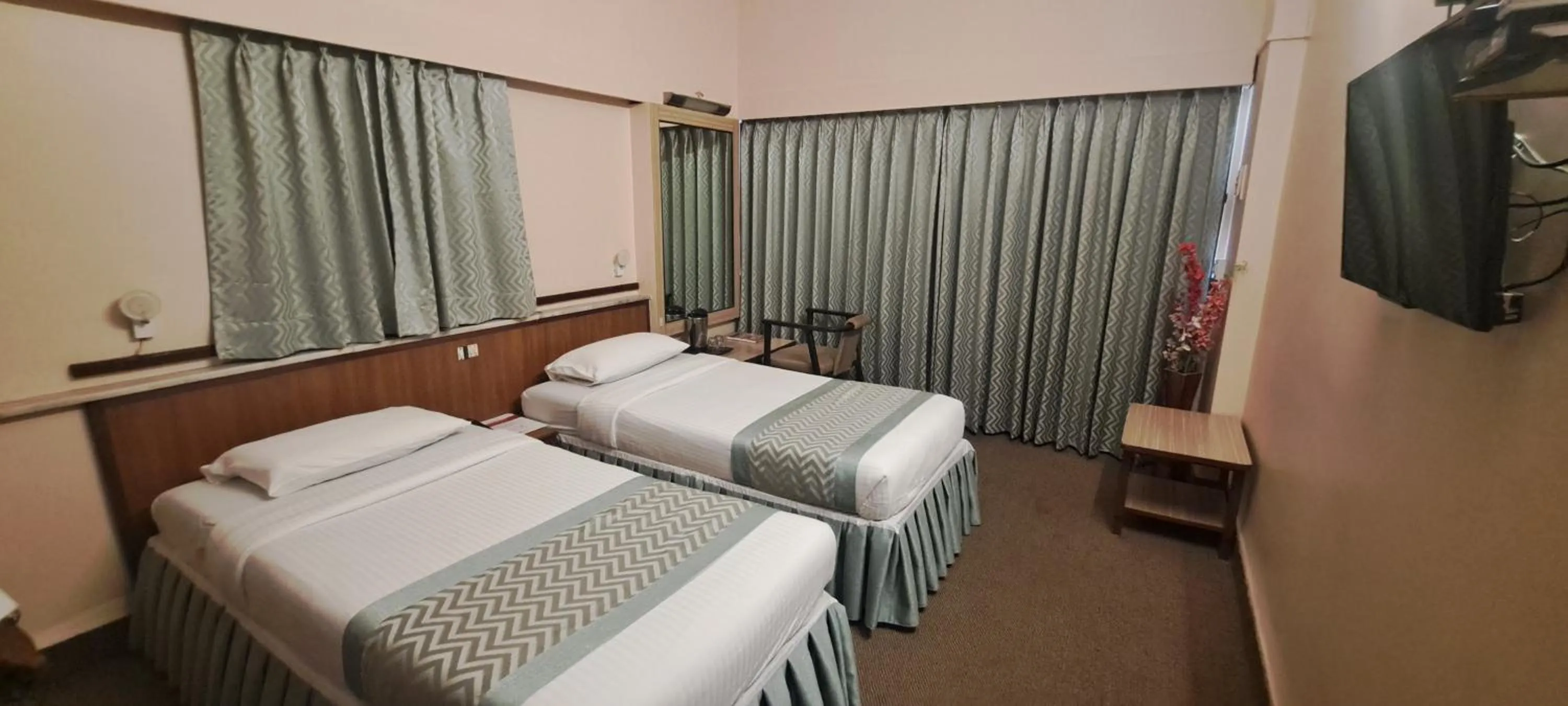 Bed in Hotel Swaroop