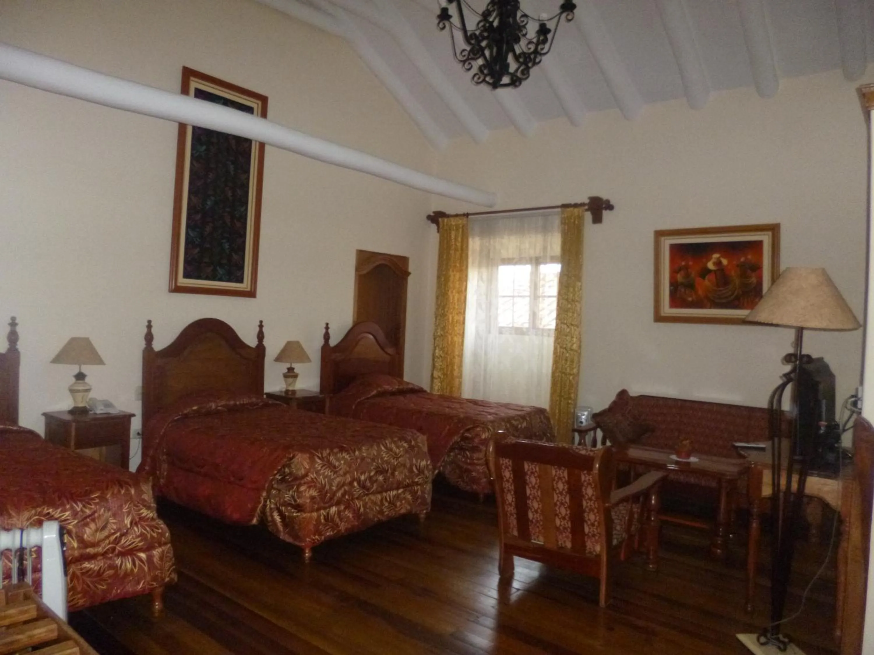 Photo of the whole room in Hotel Midori