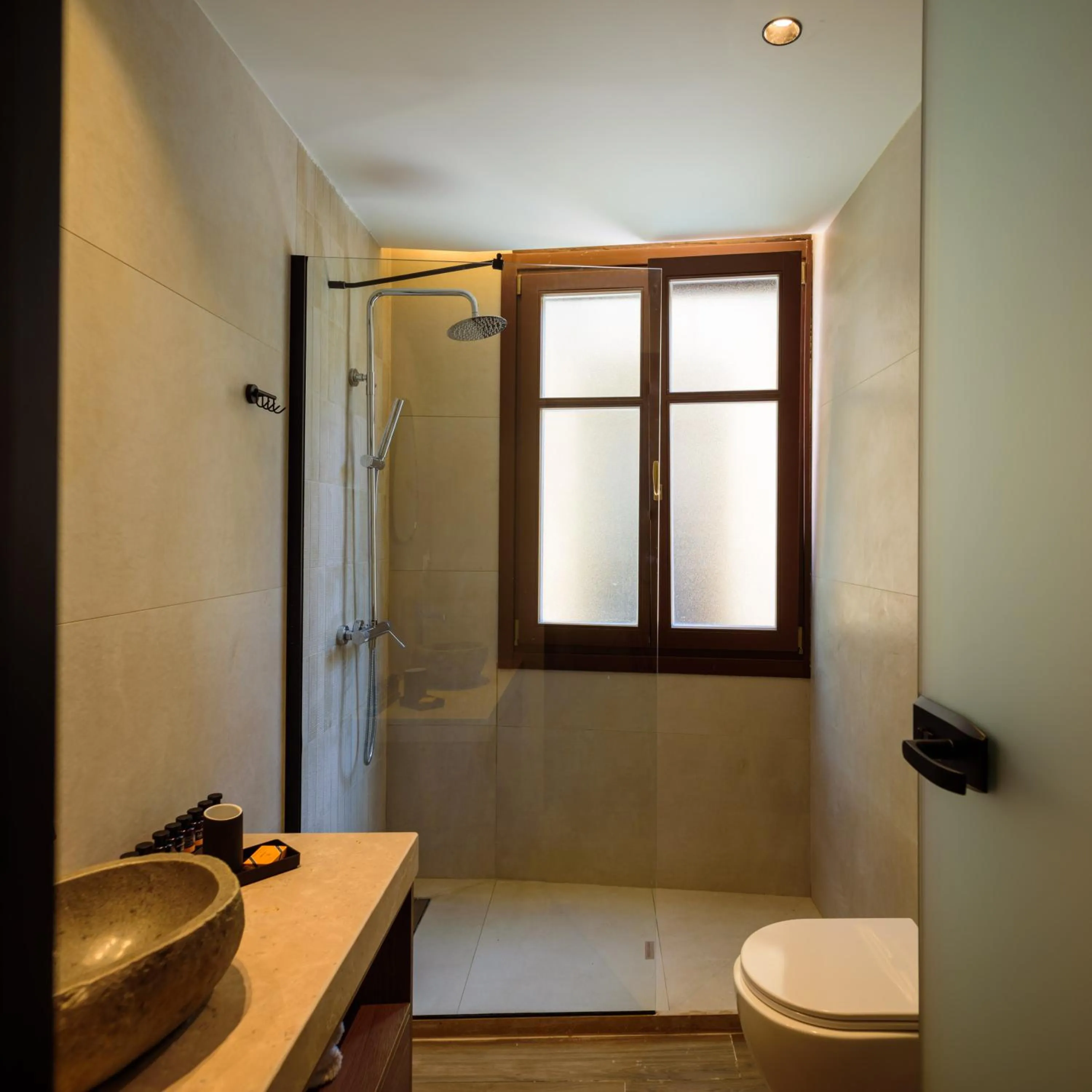 Bathroom in Arthur Suites in Old Town