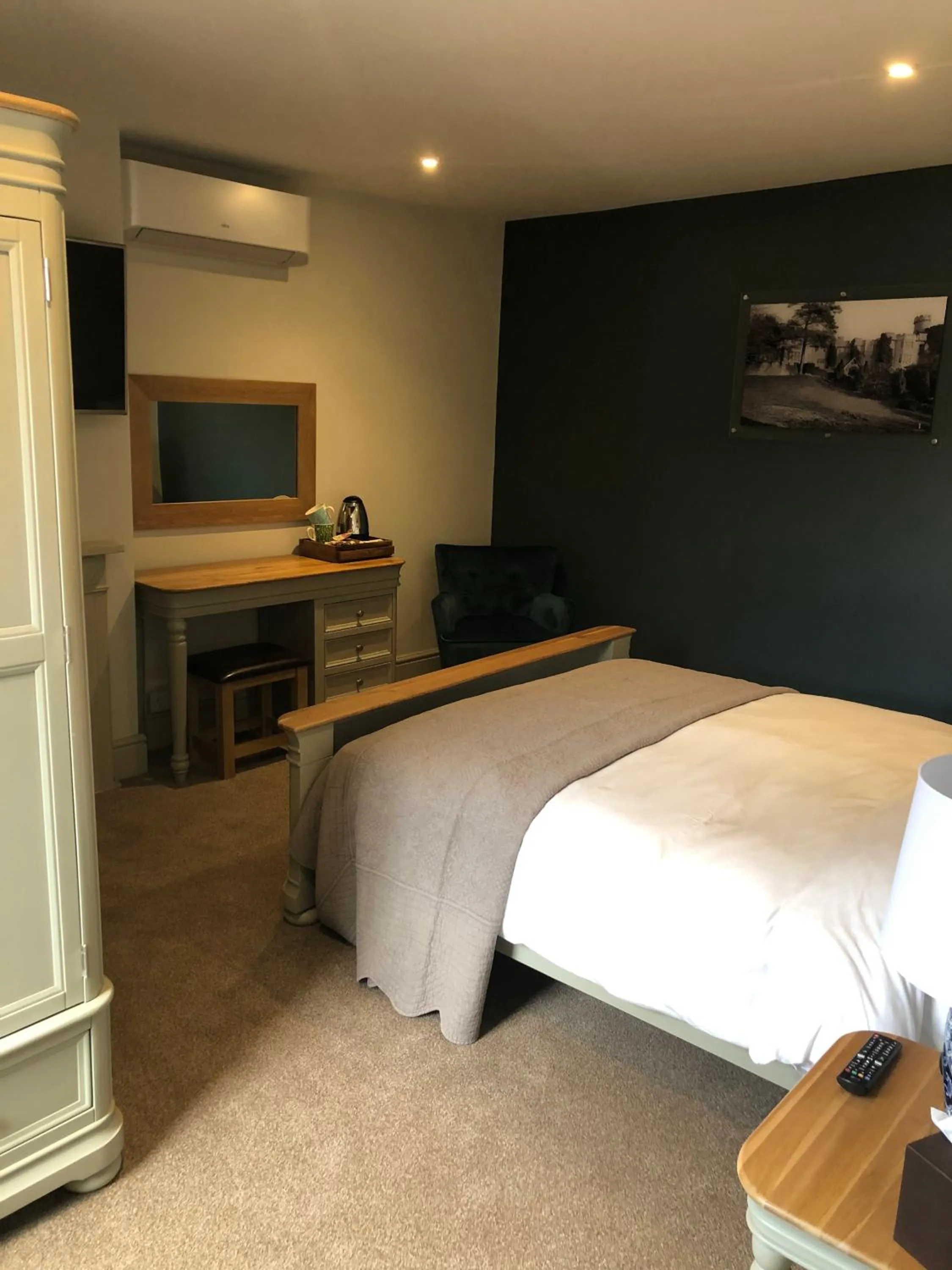 Bedroom, Bed in The Peppermill Town house Hotel & Restaurant