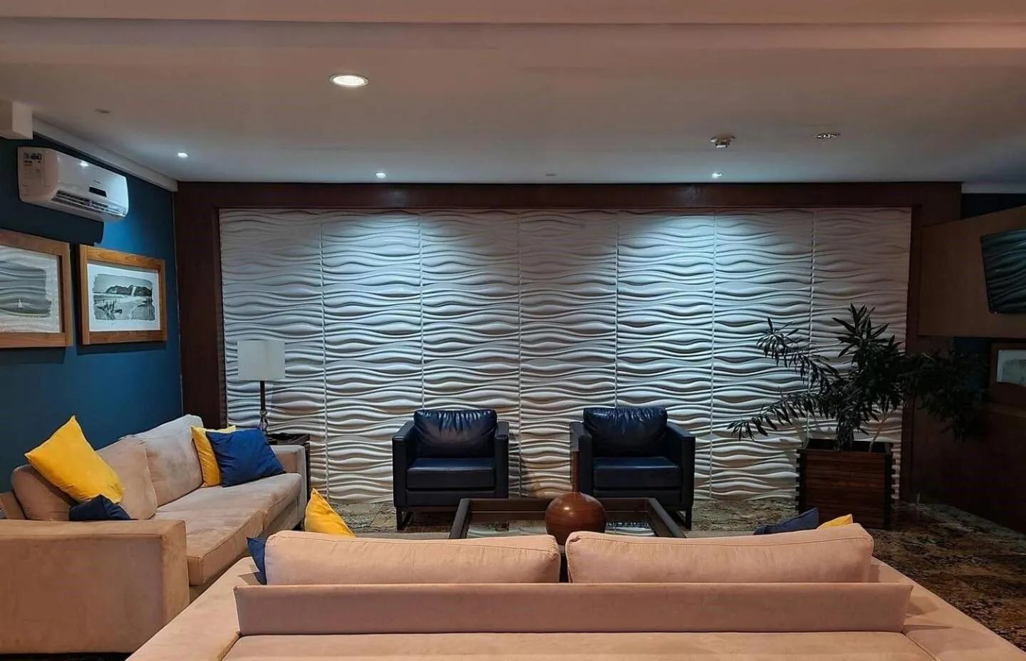 Communal lounge/ TV room in Flat Varandas de Ponta Negra