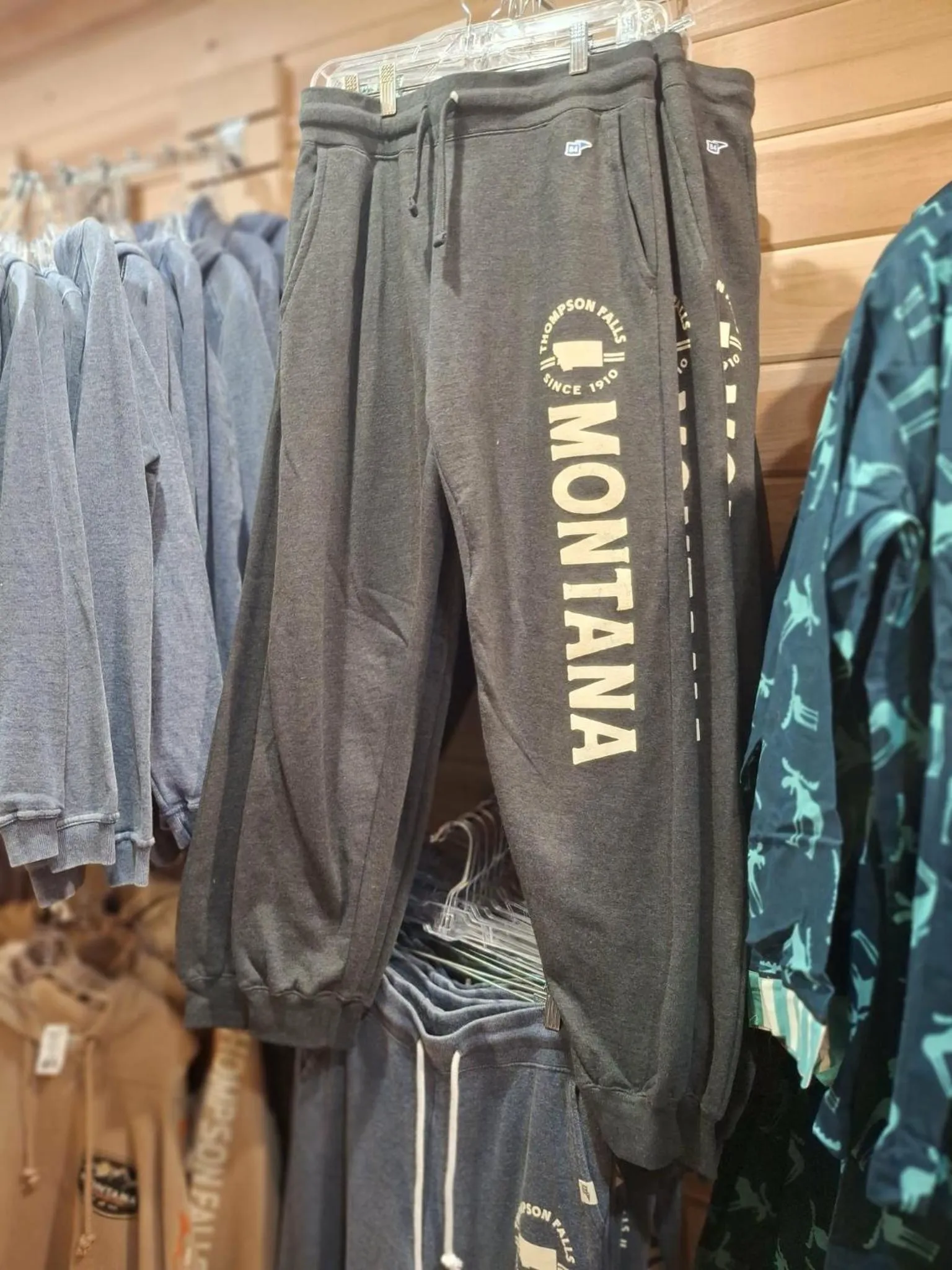 Shopping Area in Riverfront Motel & Cabins