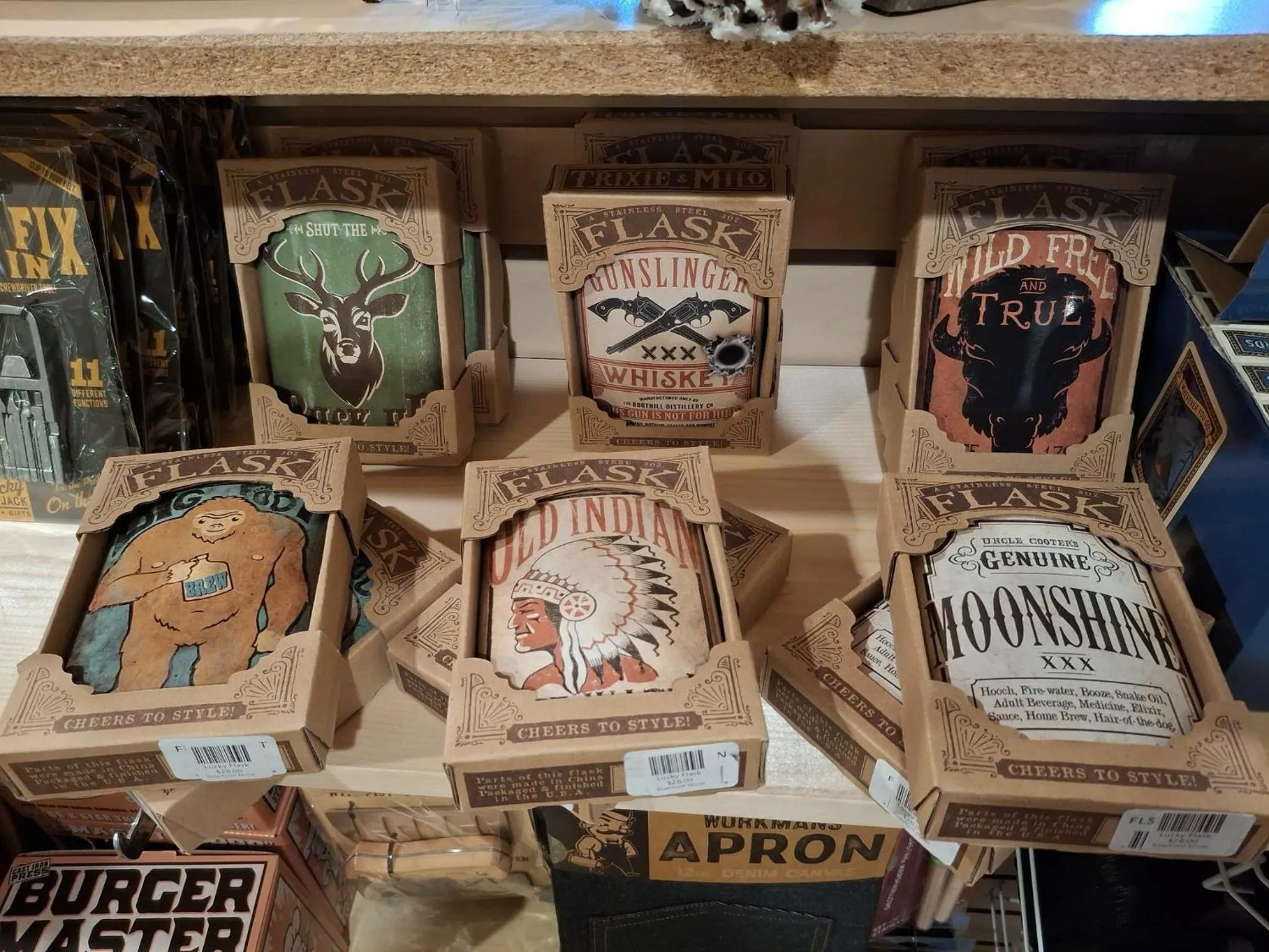 Shopping Area in Riverfront Motel & Cabins