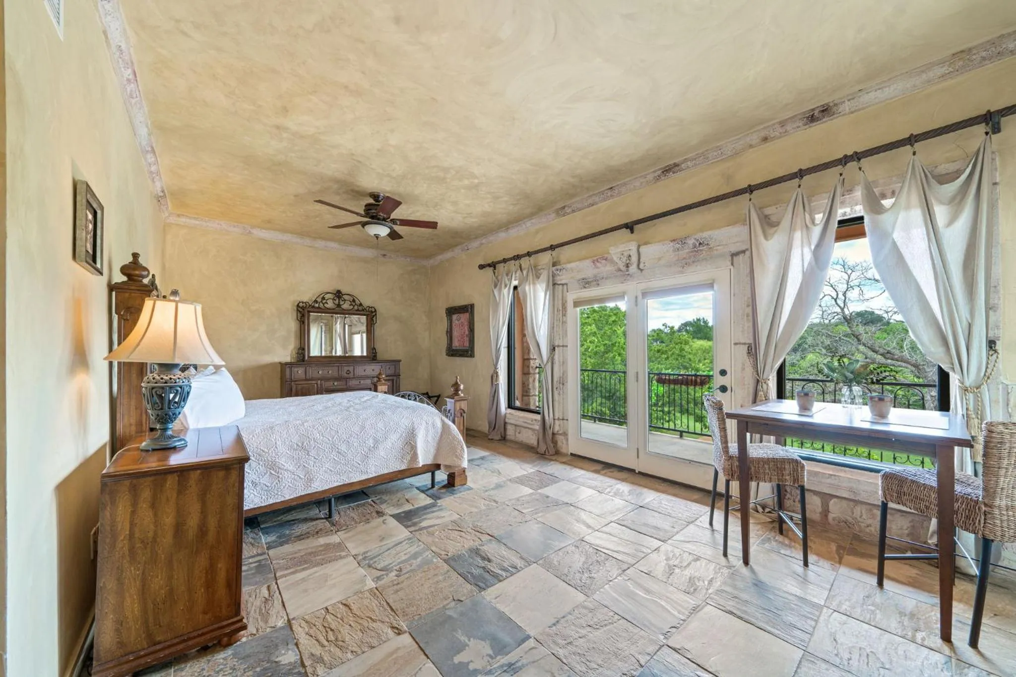 View (from property/room), Bed in Blanco Riverside Cottages