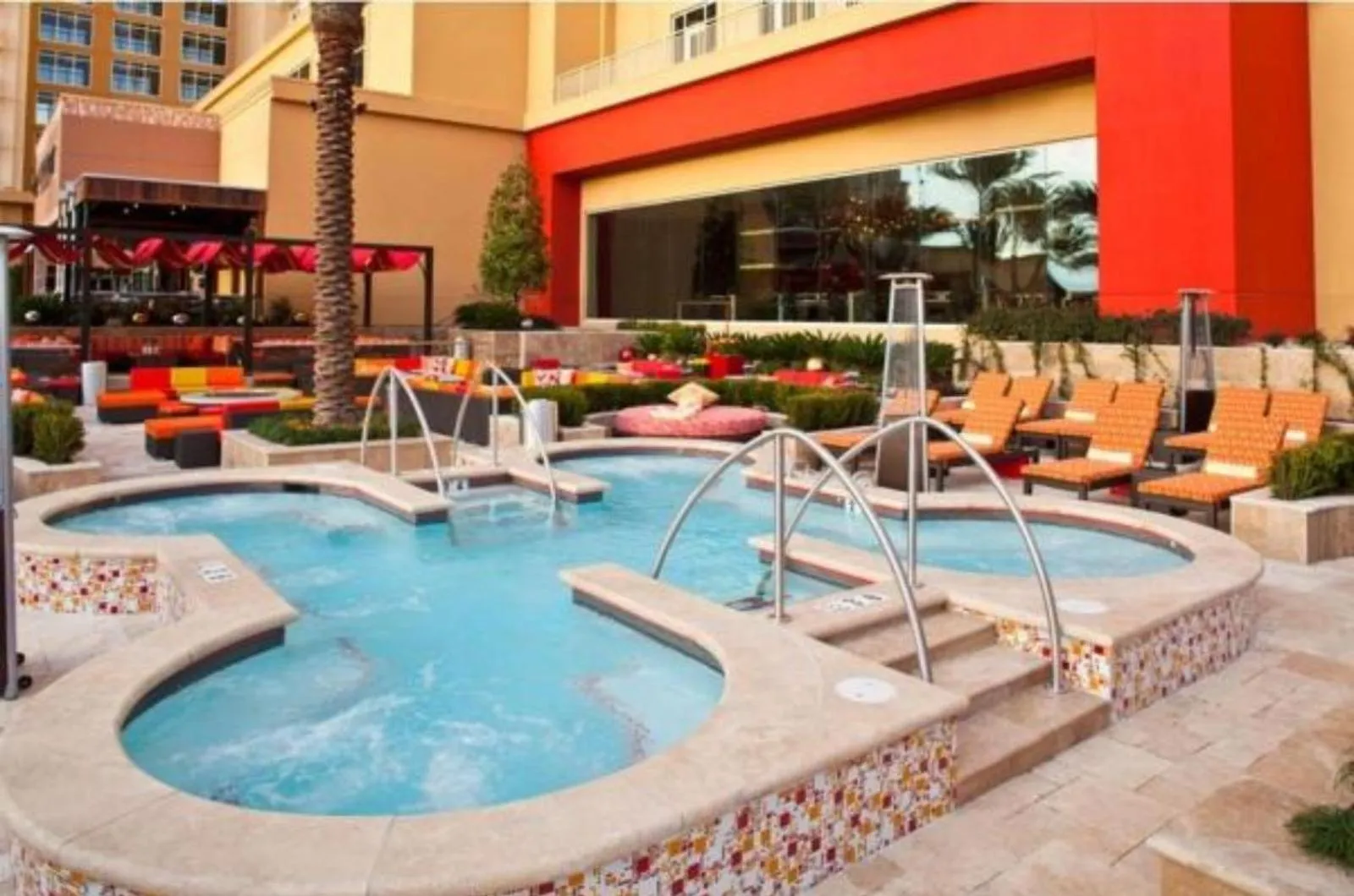 Swimming pool in Golden Nugget Lake Charles