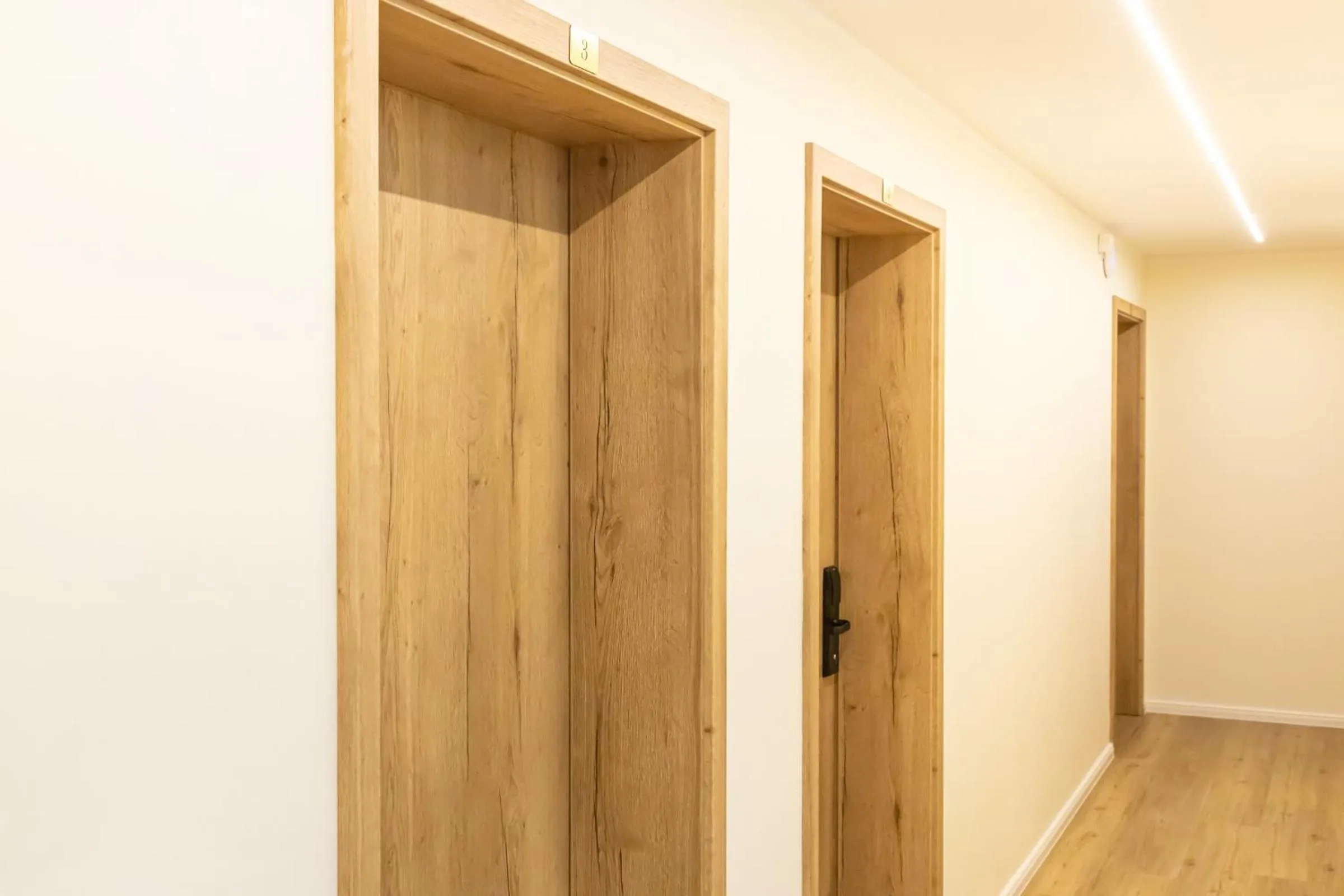 Photo of the whole room in Central Hotel & Lounge Adult Only