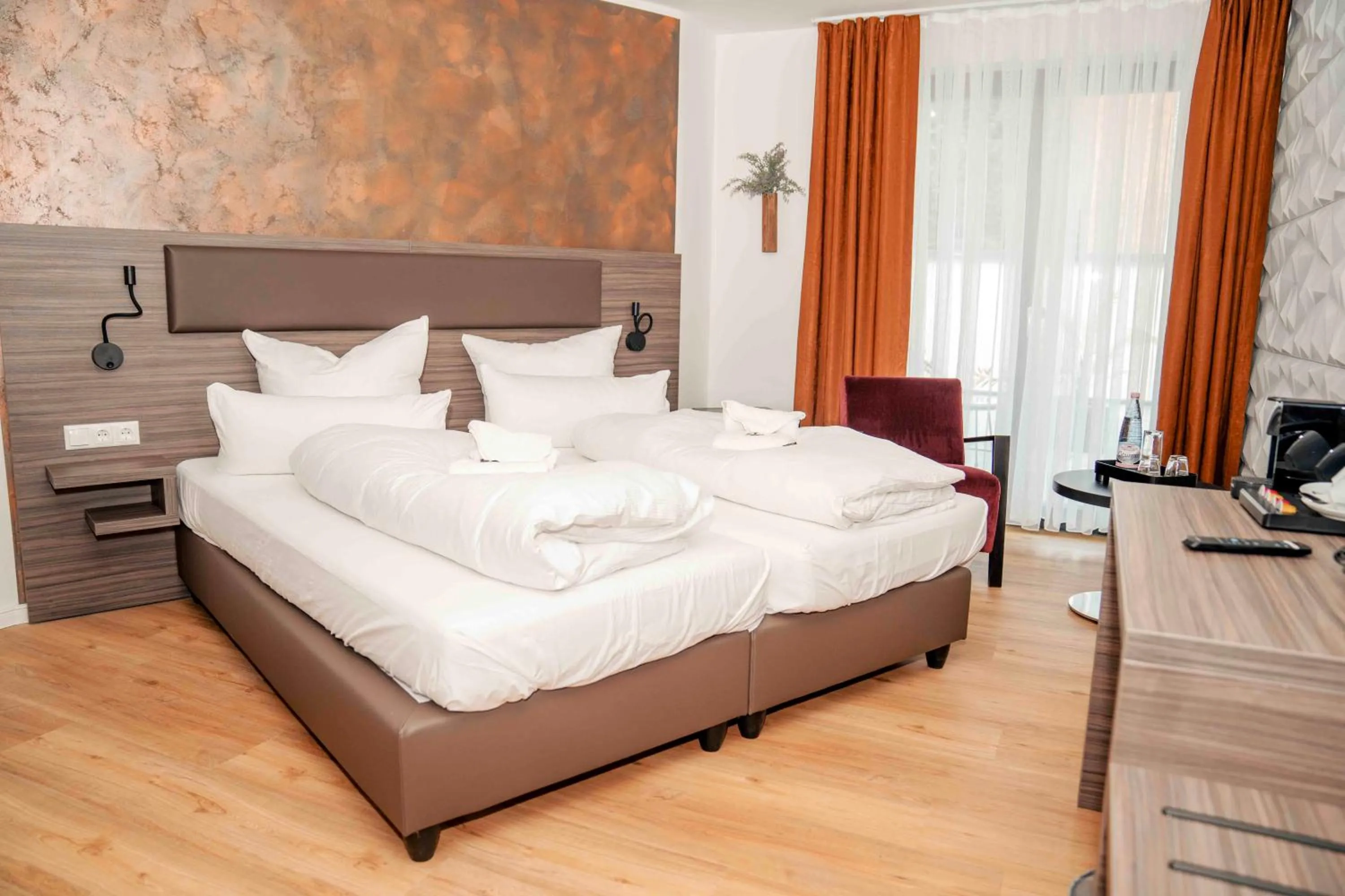 Bedroom, Bed in Central Hotel & Lounge Adult Only