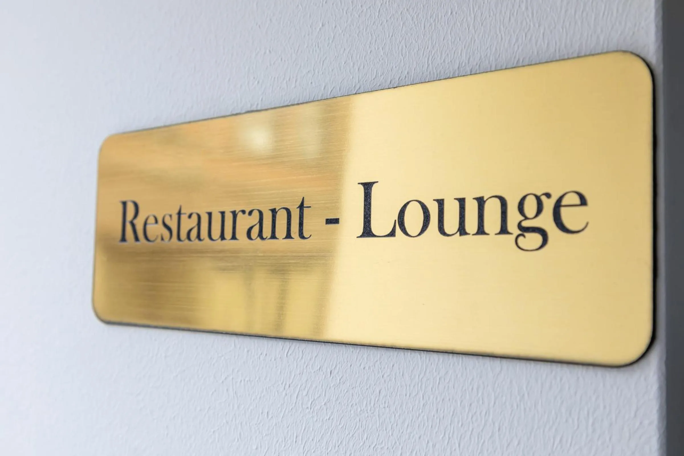 Restaurant/places to eat in Central Hotel & Lounge Adult Only