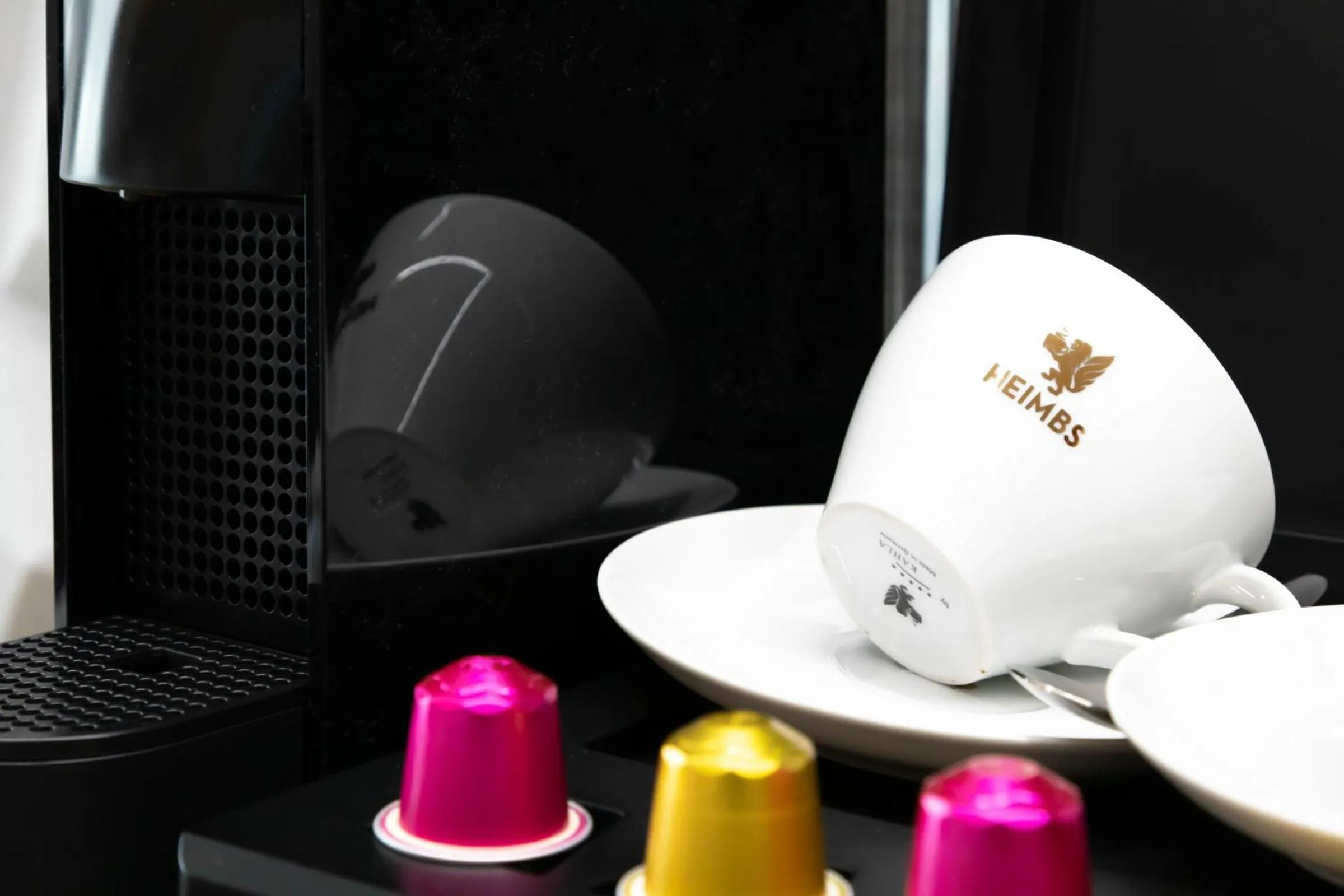 Coffee/tea facilities in Central Hotel & Lounge Adult Only