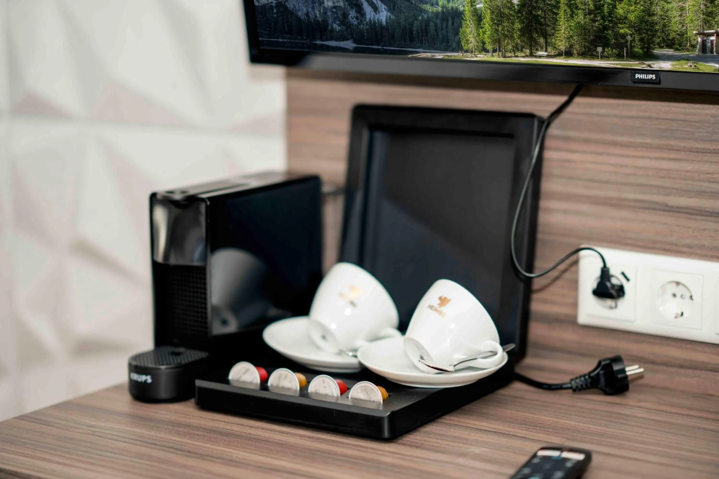 Coffee/tea facilities in Central Hotel & Lounge Adult Only