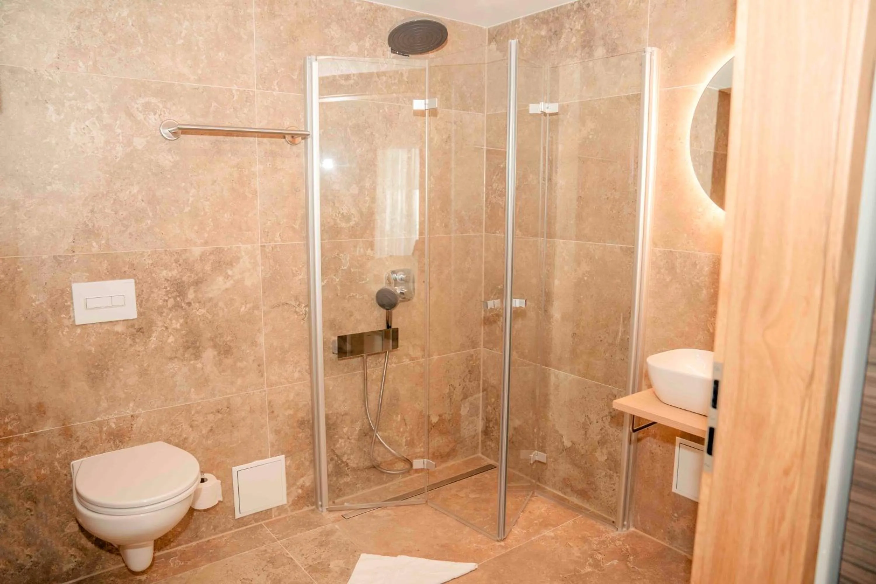 Shower in Central Hotel & Lounge Adult Only