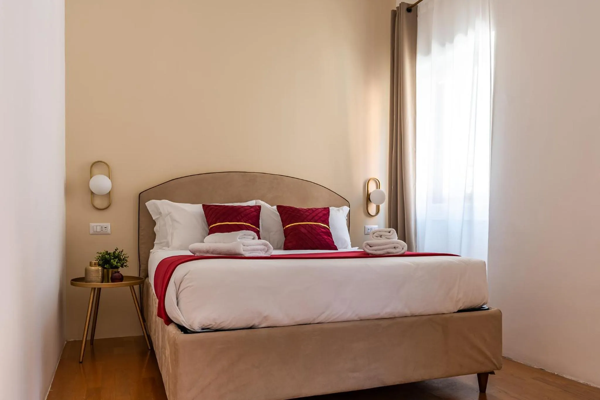 Photo of the whole room, Bed in Decimo Meridio- At Spanish Steps-