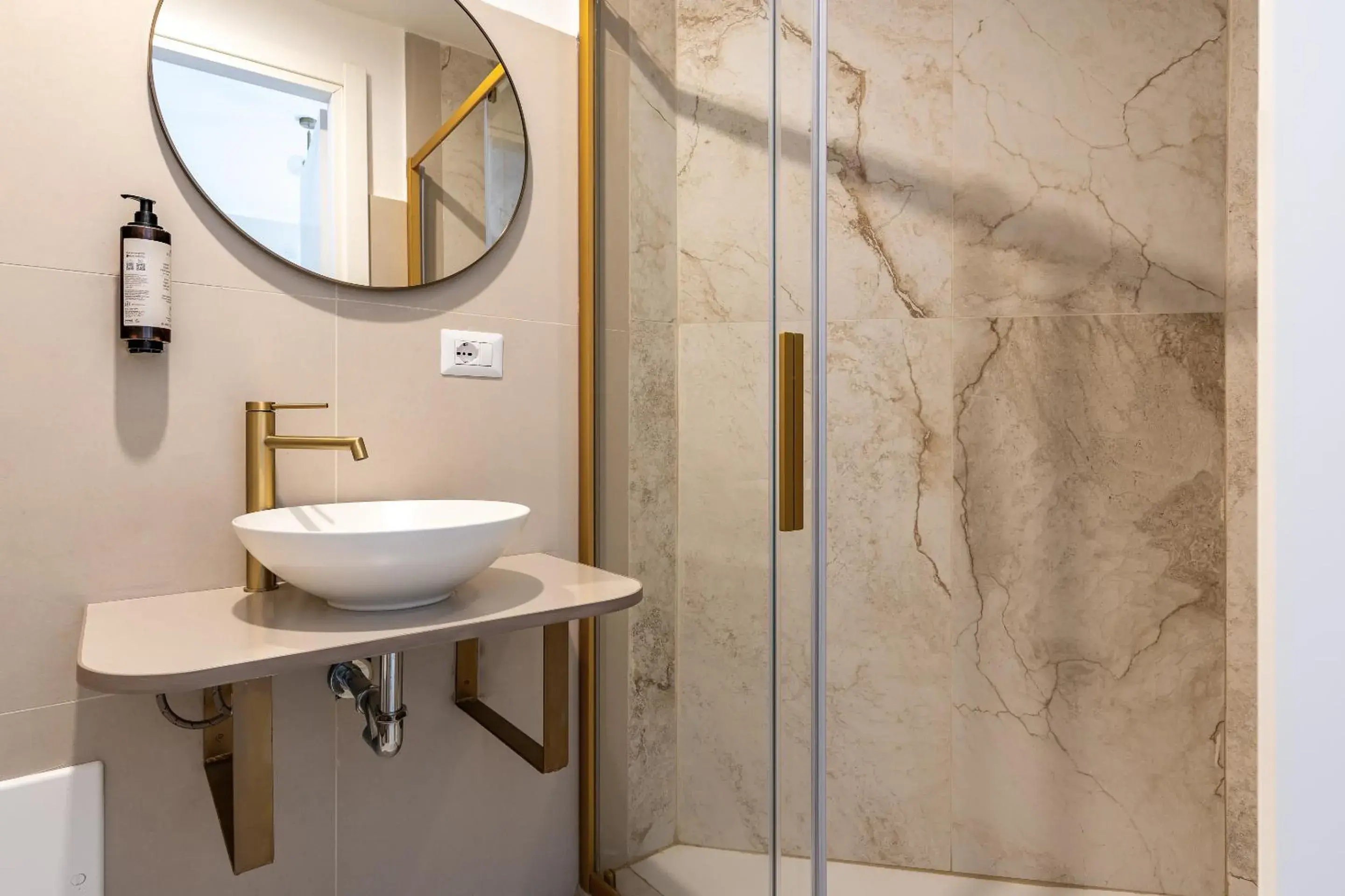 Deluxe Double Room in Decimo Meridio- At Spanish Steps- Deluxe Double Room in Decimo Meridio- At Spanish Steps-