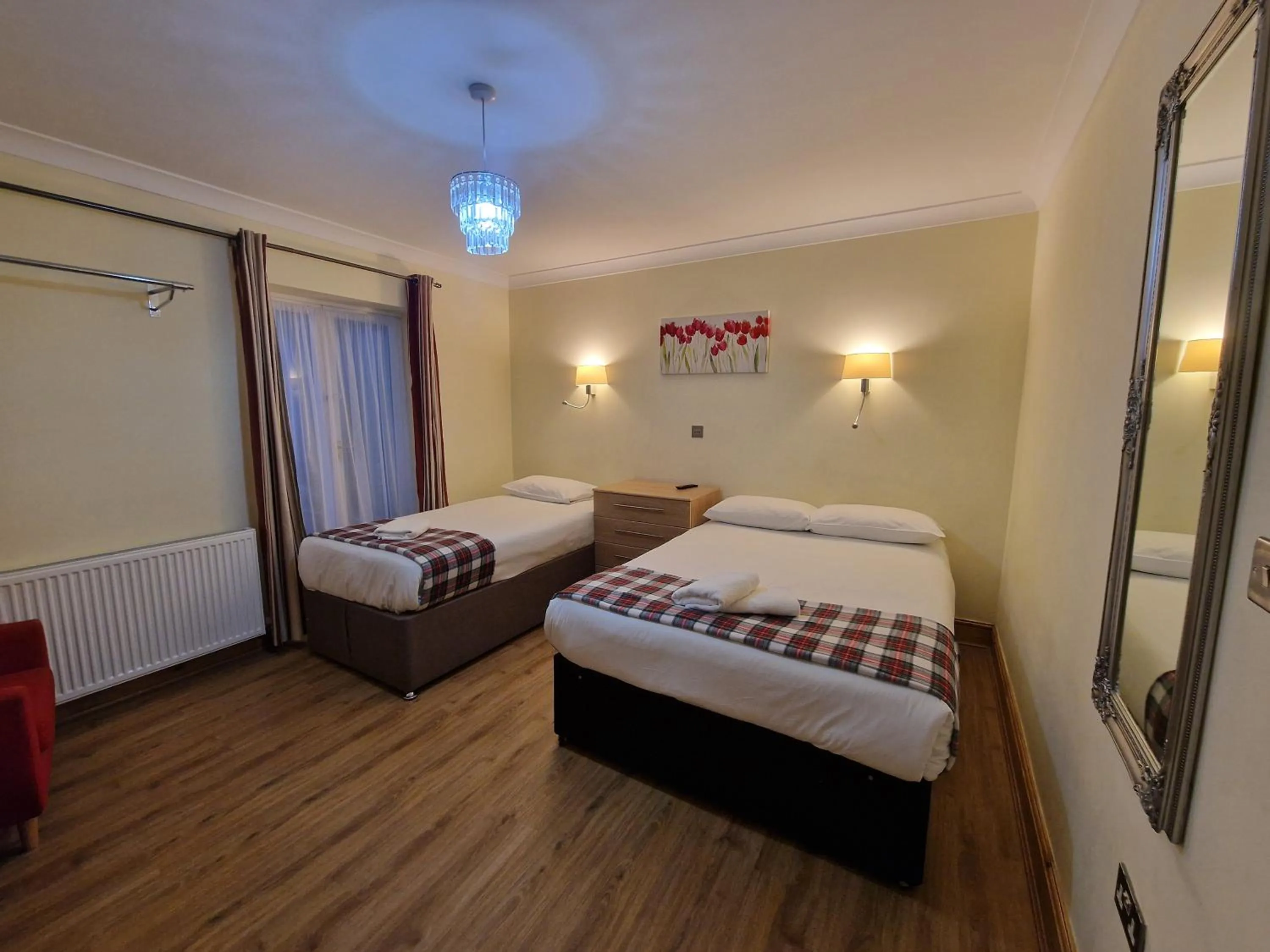 Photo of the whole room, Bed in Hotel 65