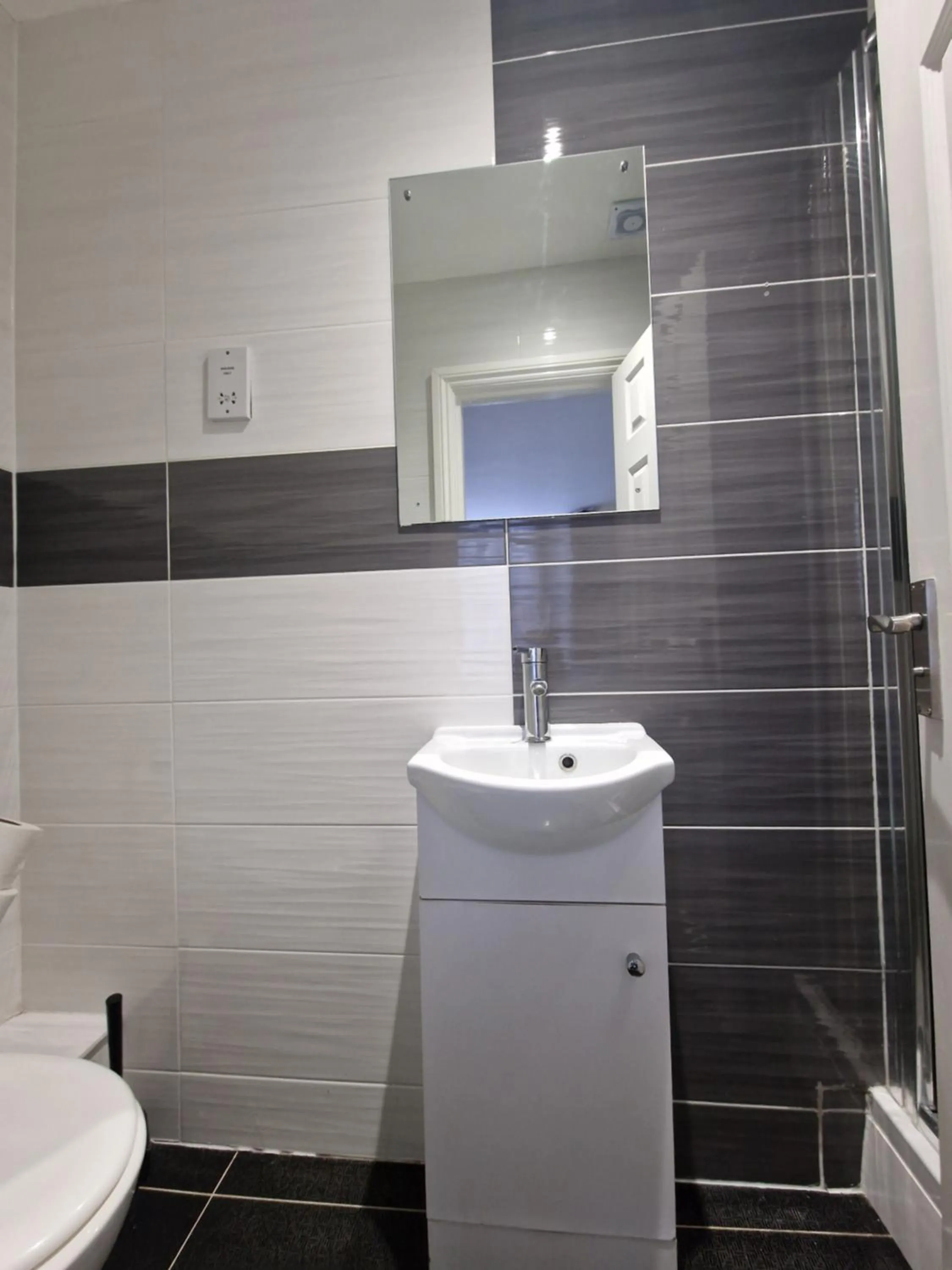 Bathroom in Hotel 65