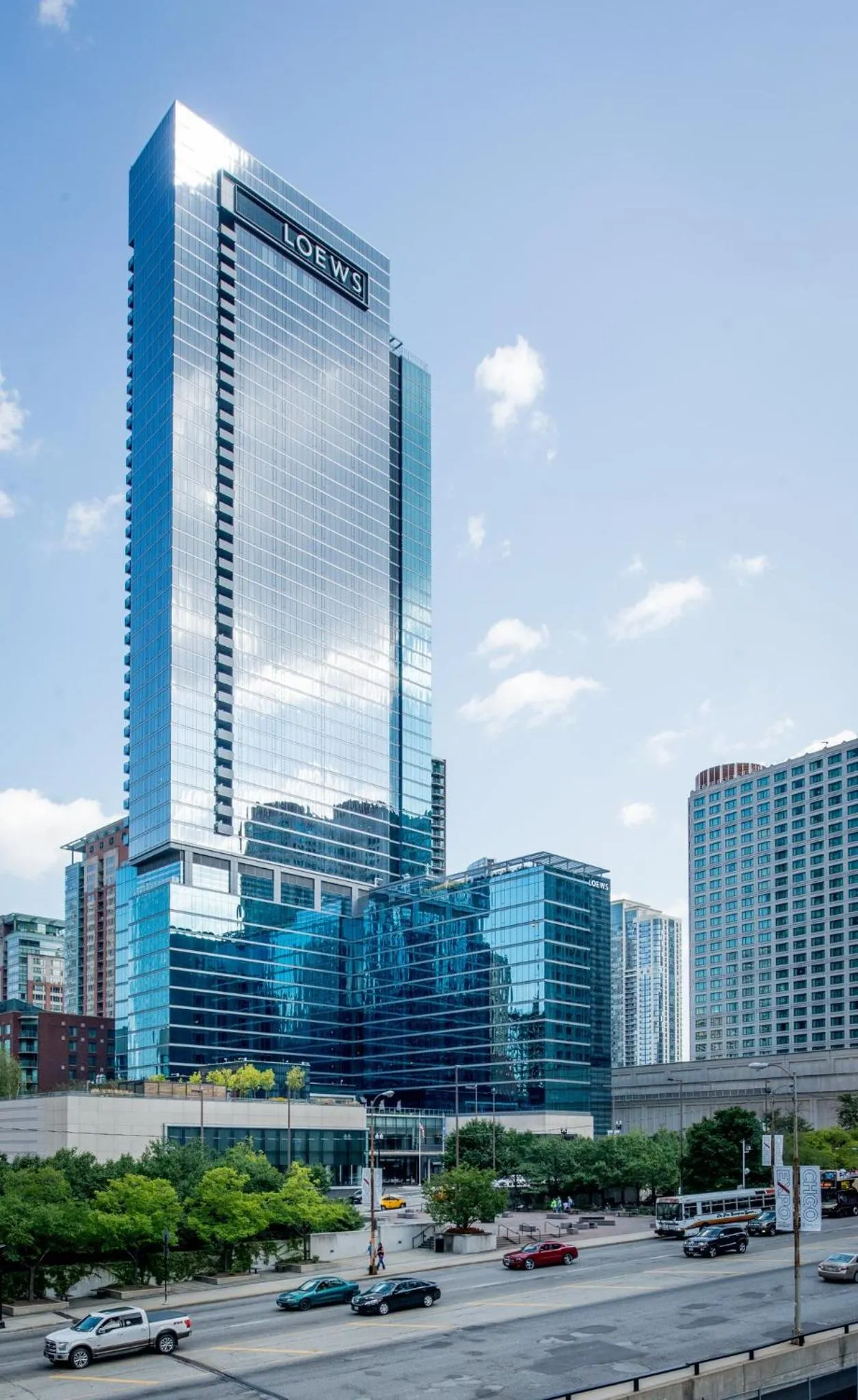 Property building in Loews Chicago Hotel