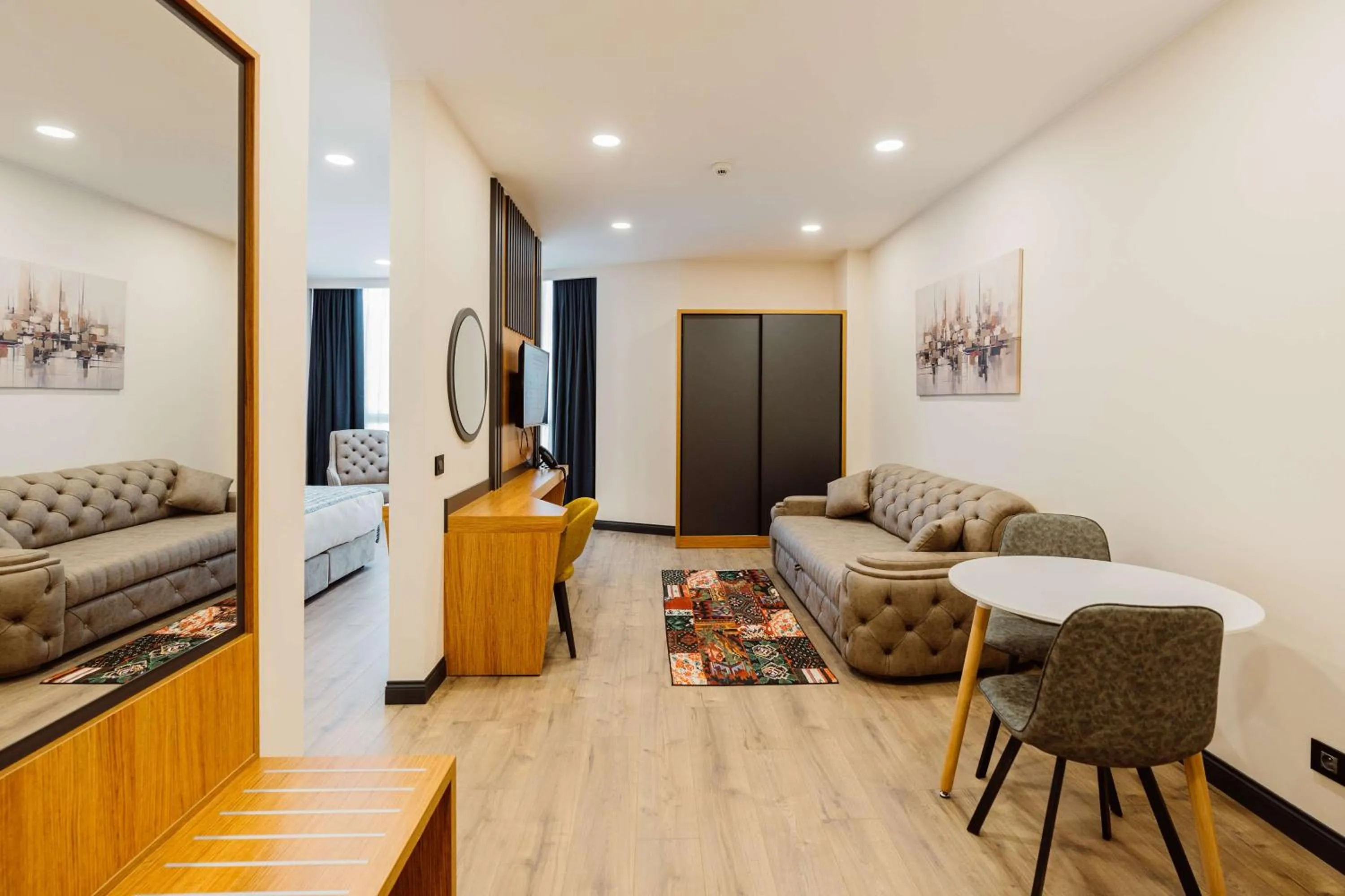 Living room, Bed in Best Western Plus Batumi