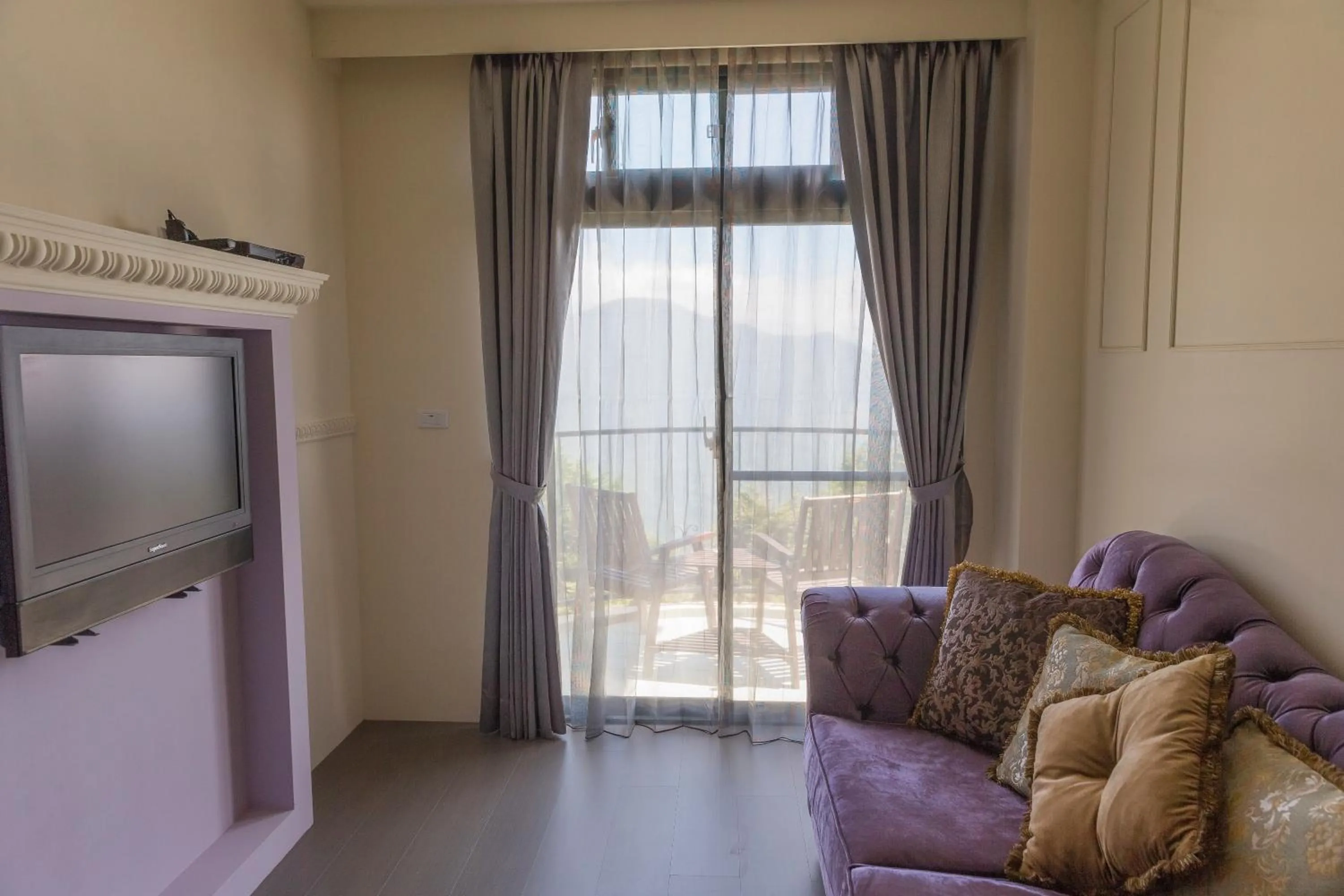 Seating area in Le Retour Du Printemps Villa