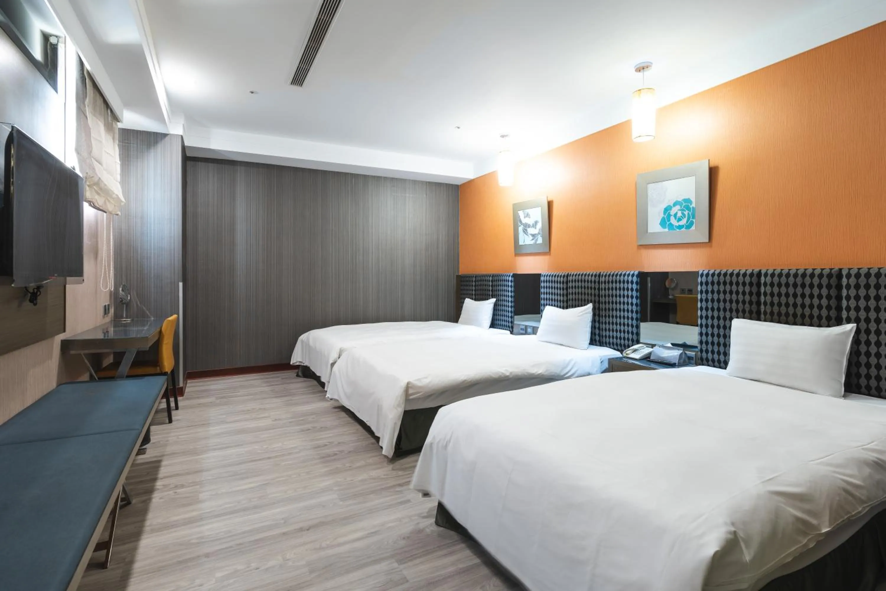 Bed in Shianghu Boutique Hotel