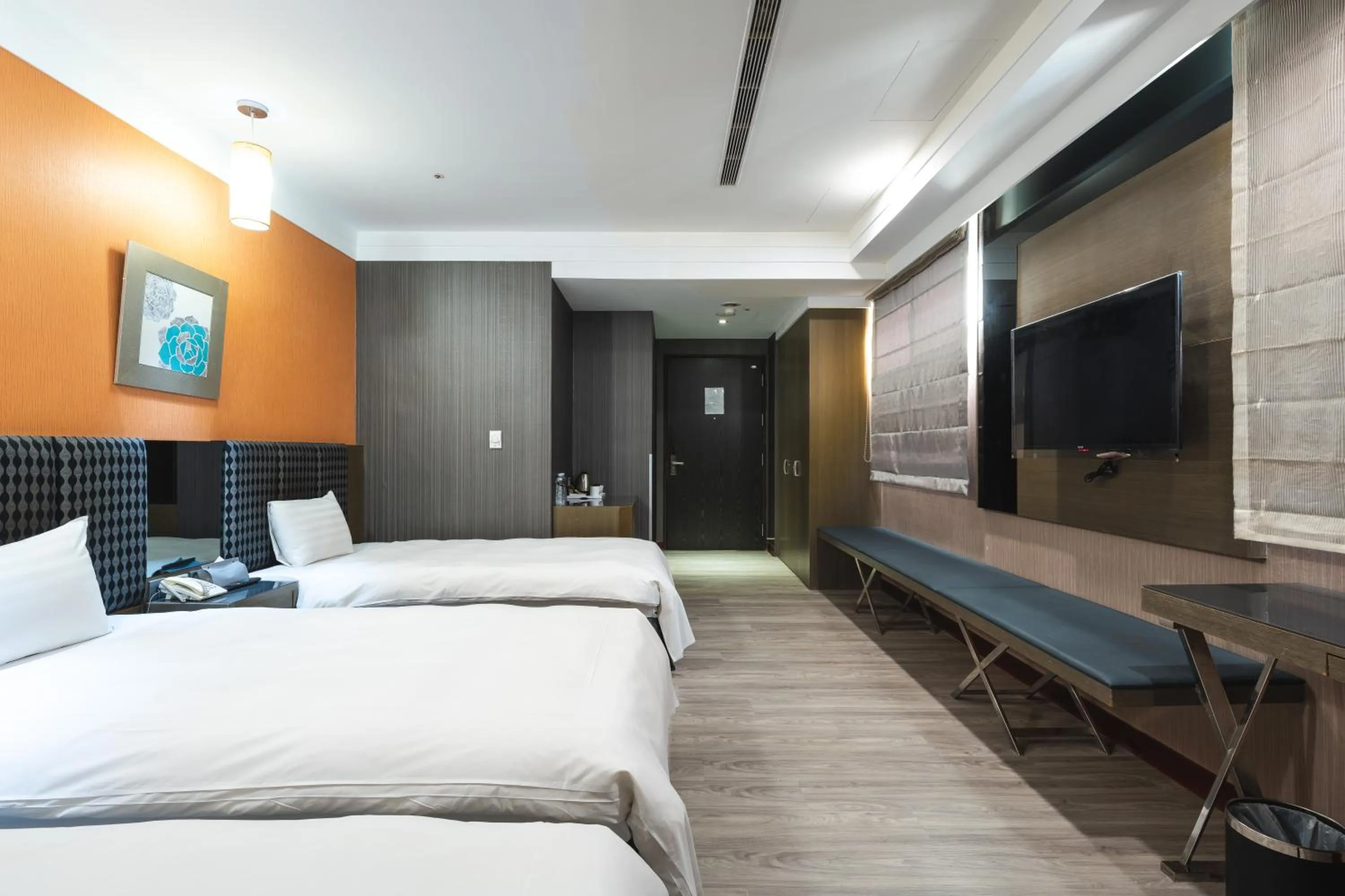 Bed in Shianghu Boutique Hotel