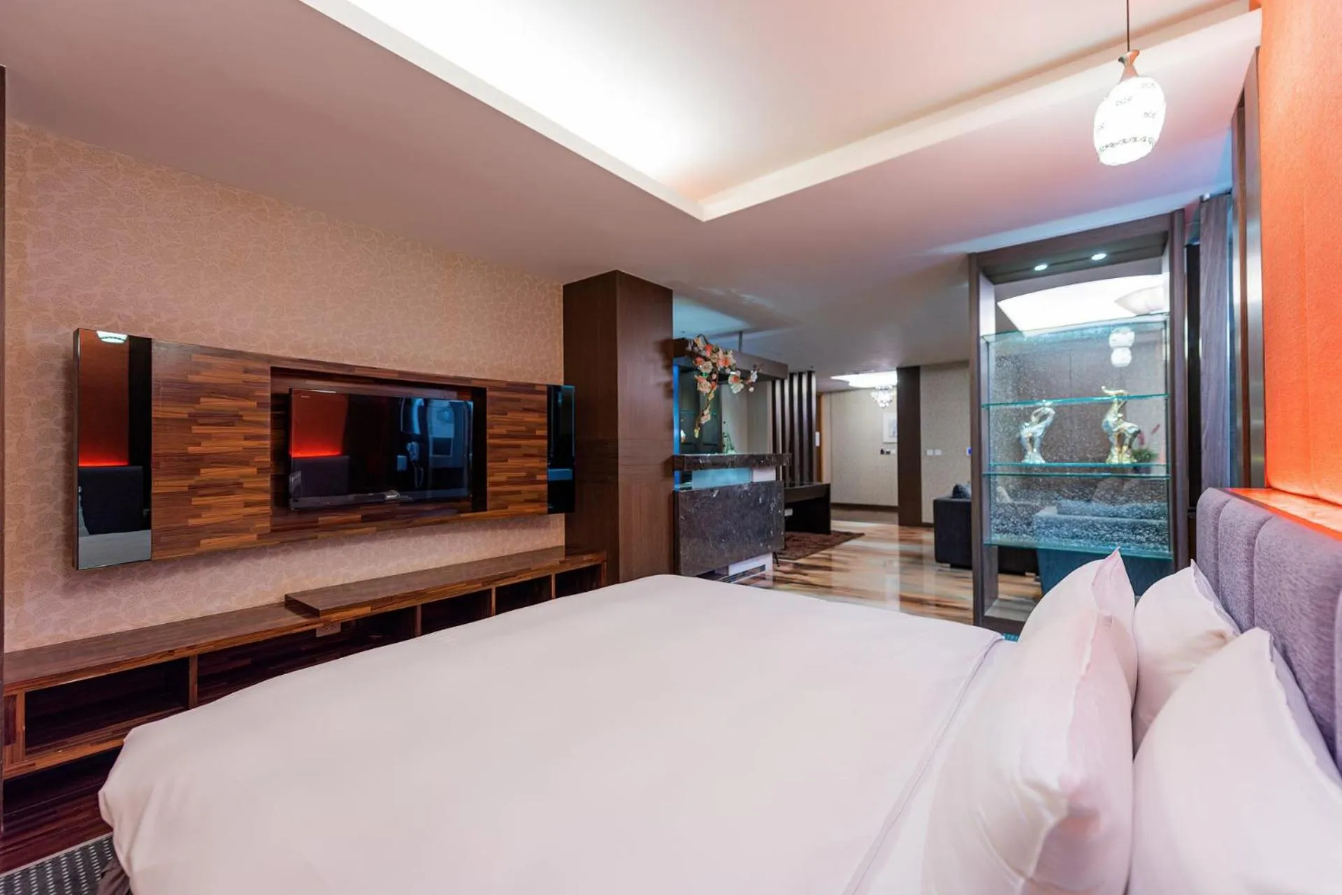 Bed in Shianghu Boutique Hotel