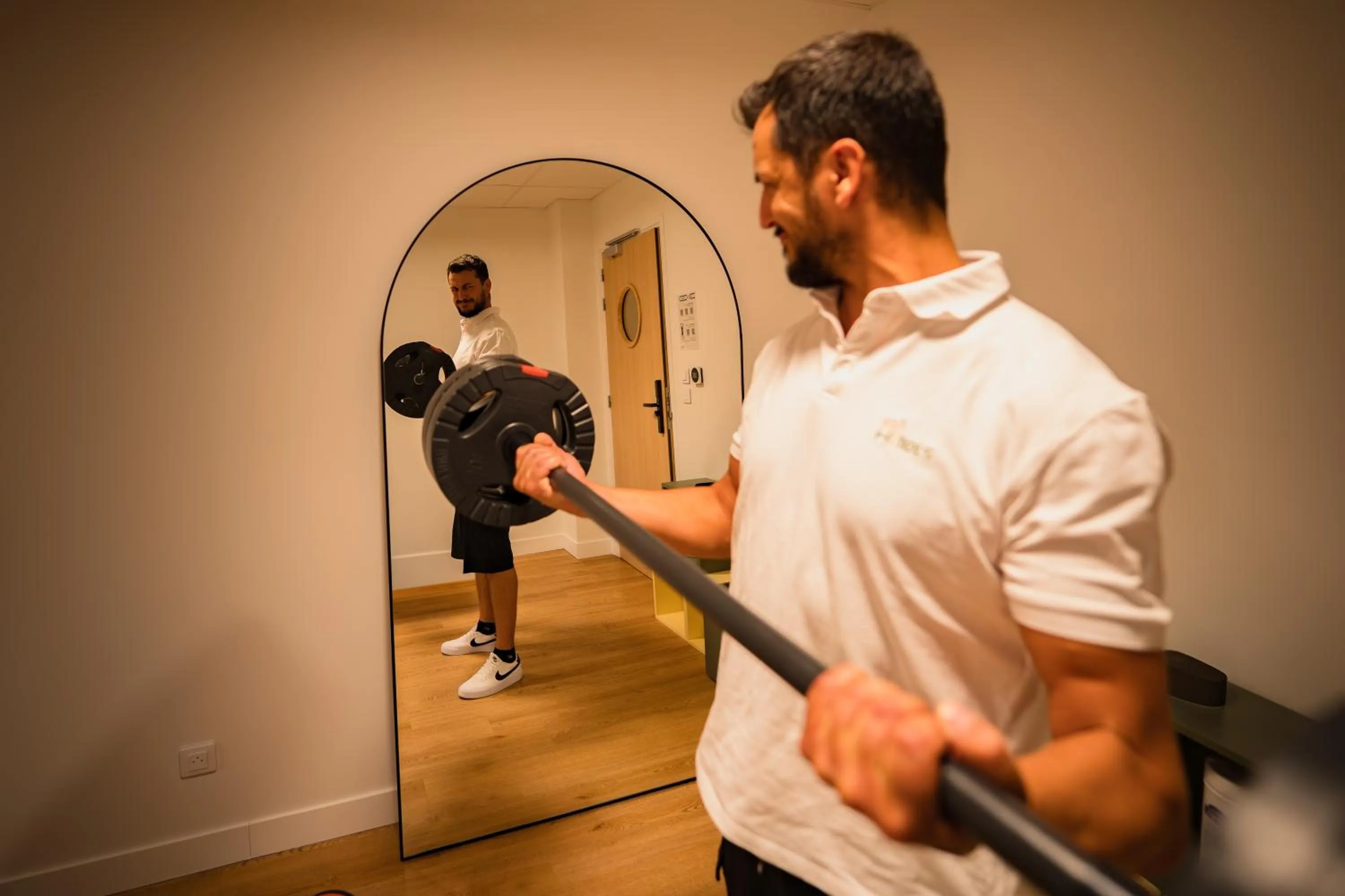 Fitness centre/facilities in Bô Hôtels Ambronay