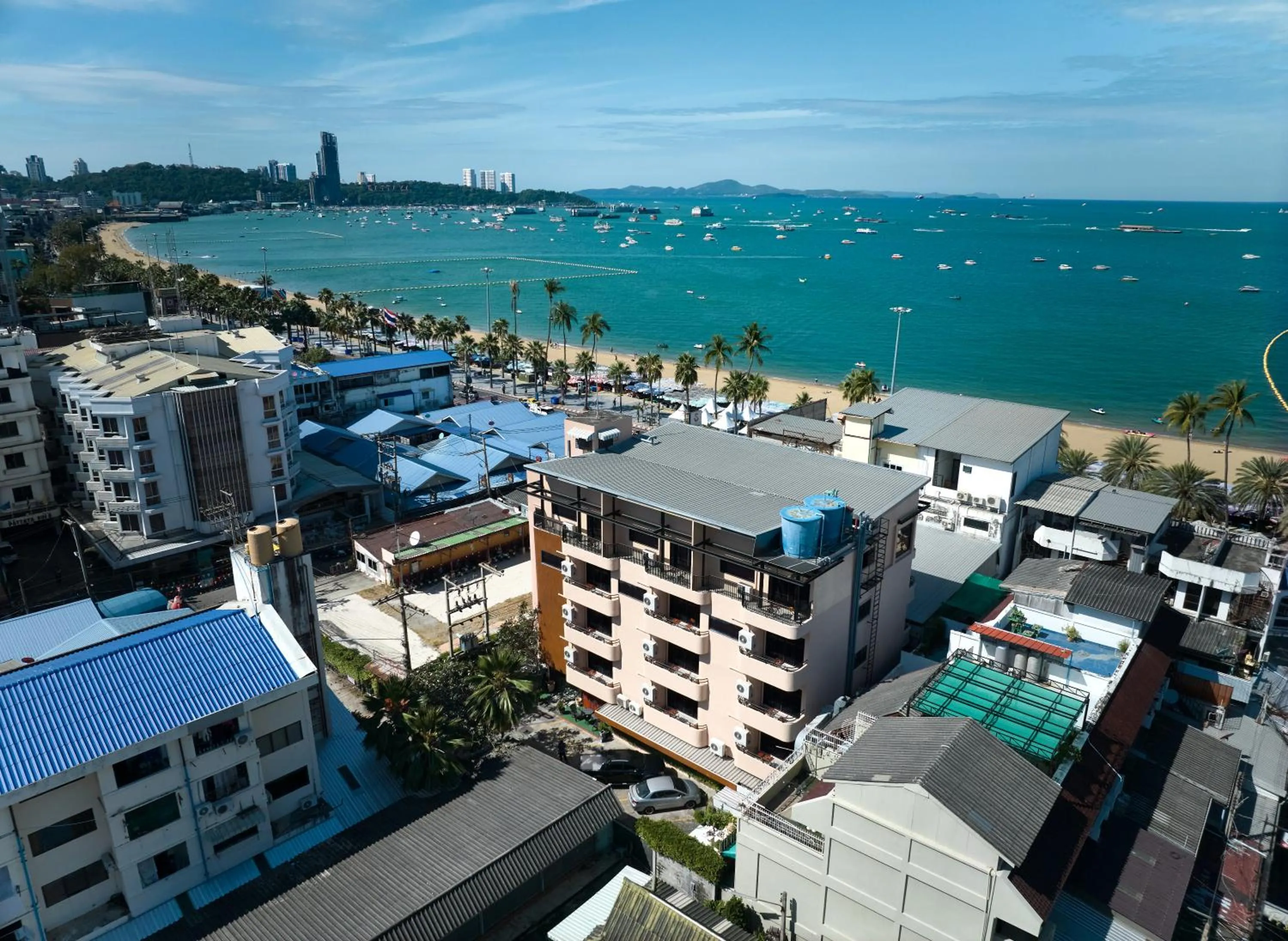 Bird's eye view in The Weekend Pattaya (Tweet Tweet Nest Pattaya)