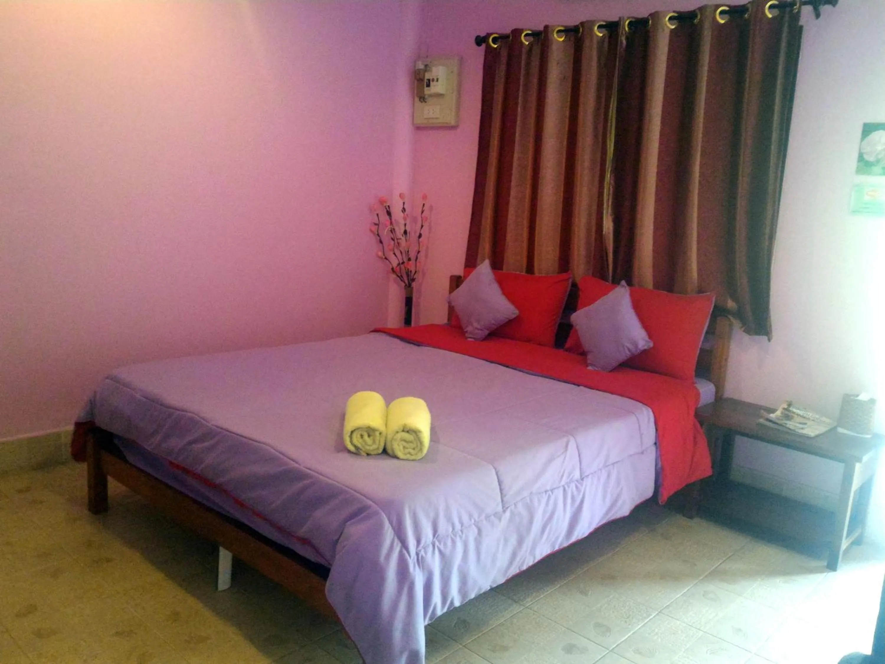 Bed in Baan Benjathip