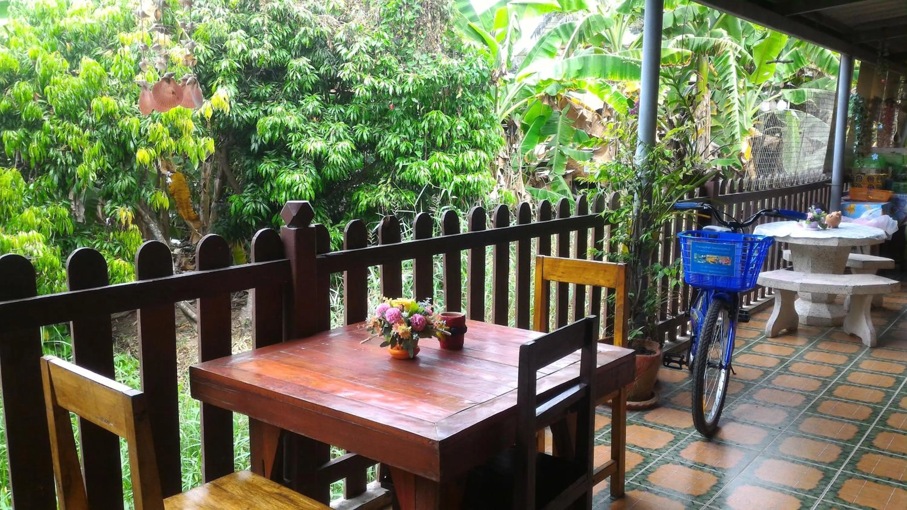 Dining area in Baan Benjathip