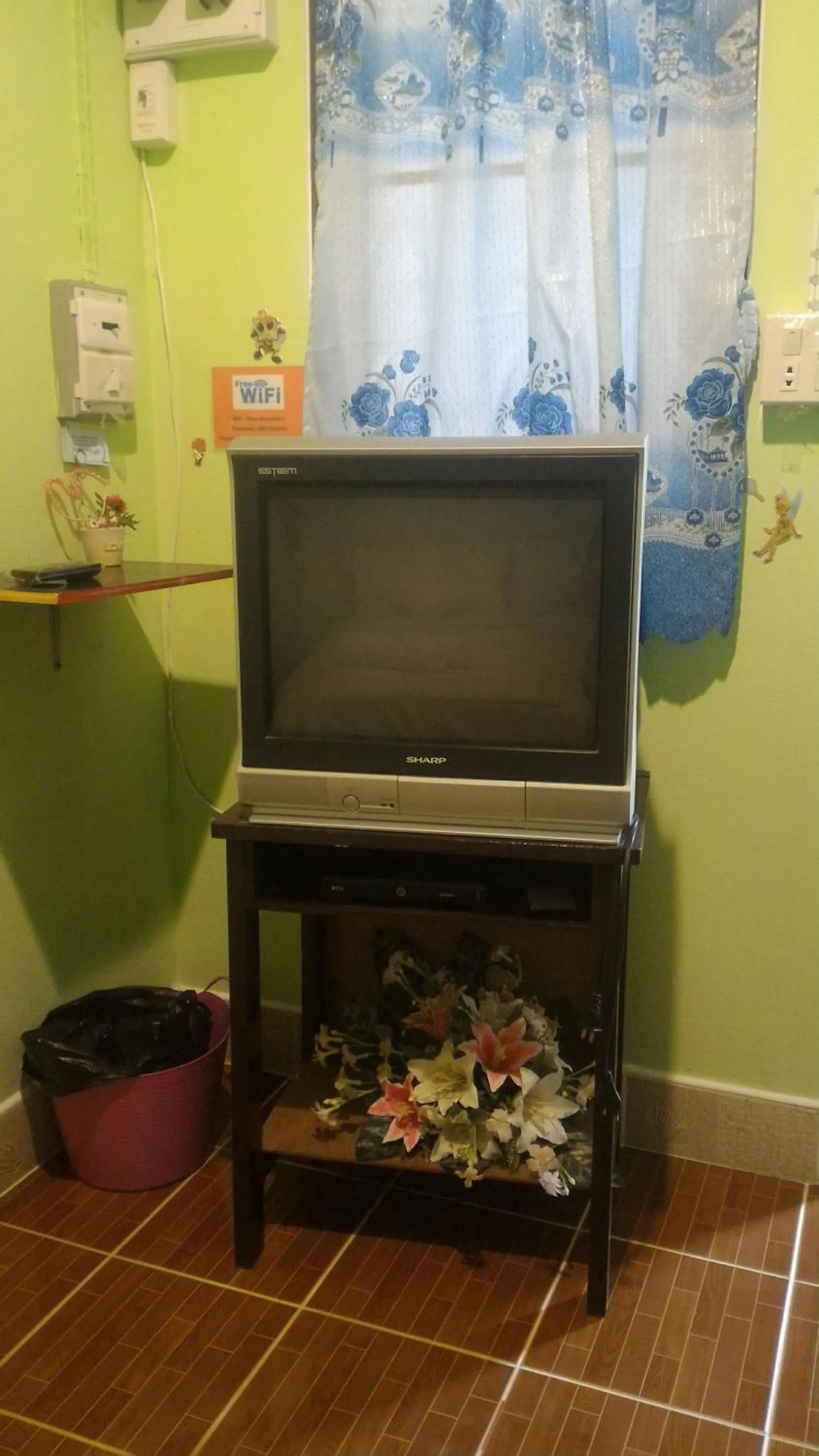 Decorative detail in Baan Benjathip