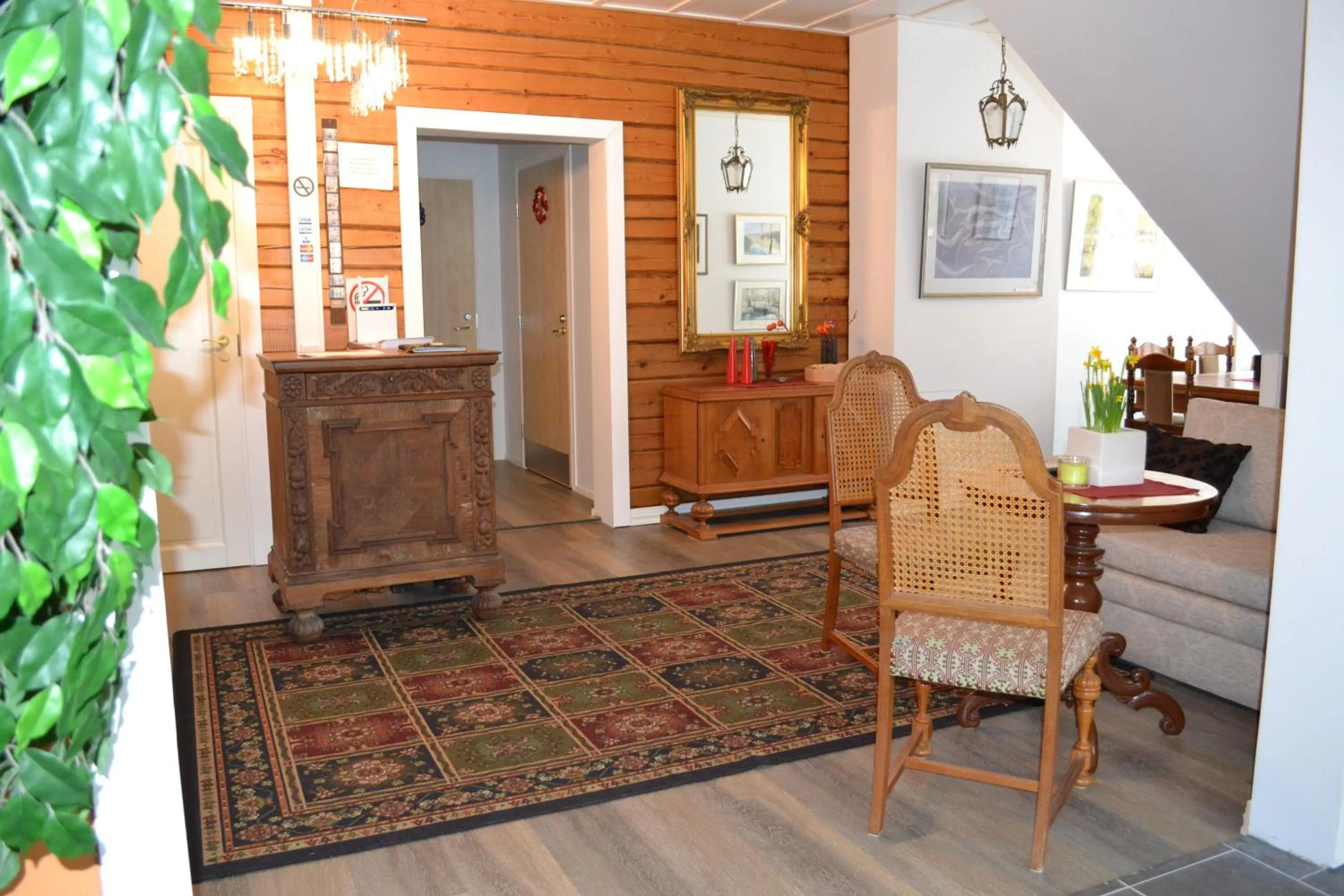 Lobby or reception in Salpalinjan Hovi