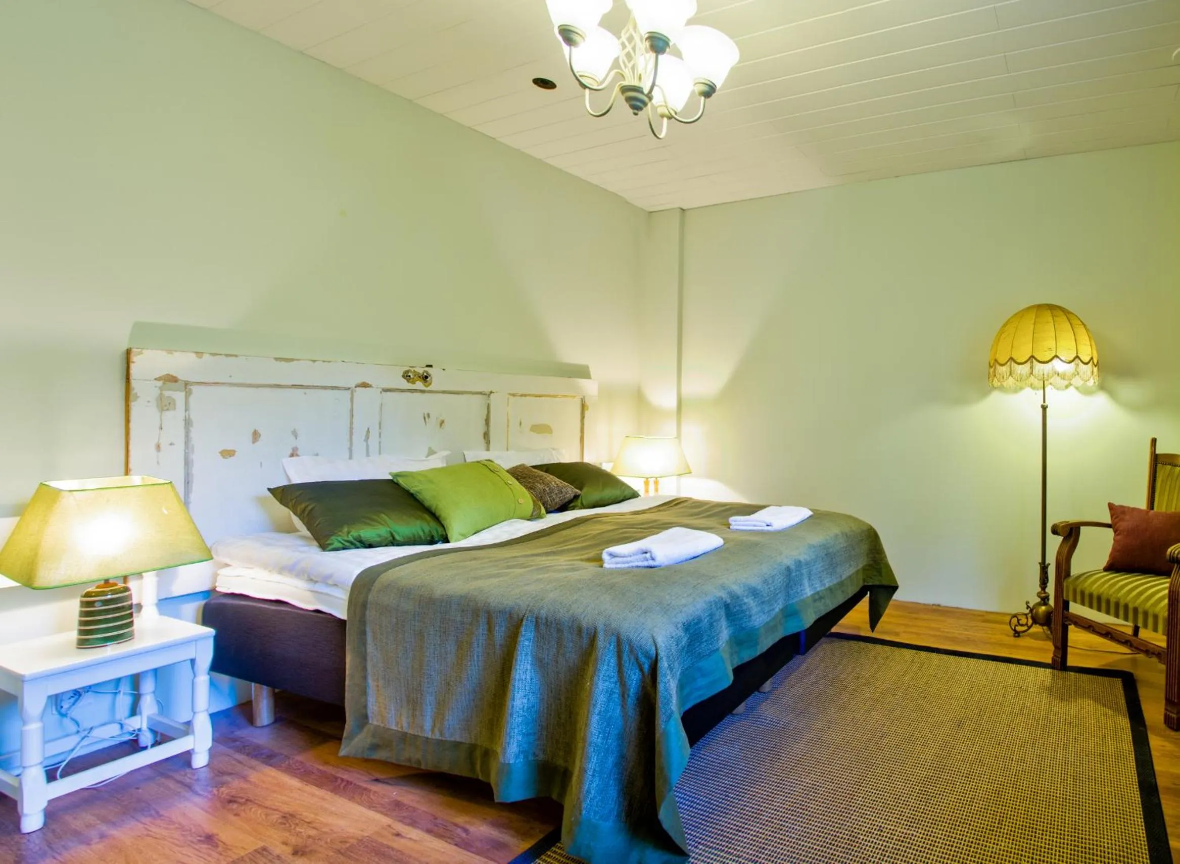 Bedroom, Bed in Salpalinjan Hovi