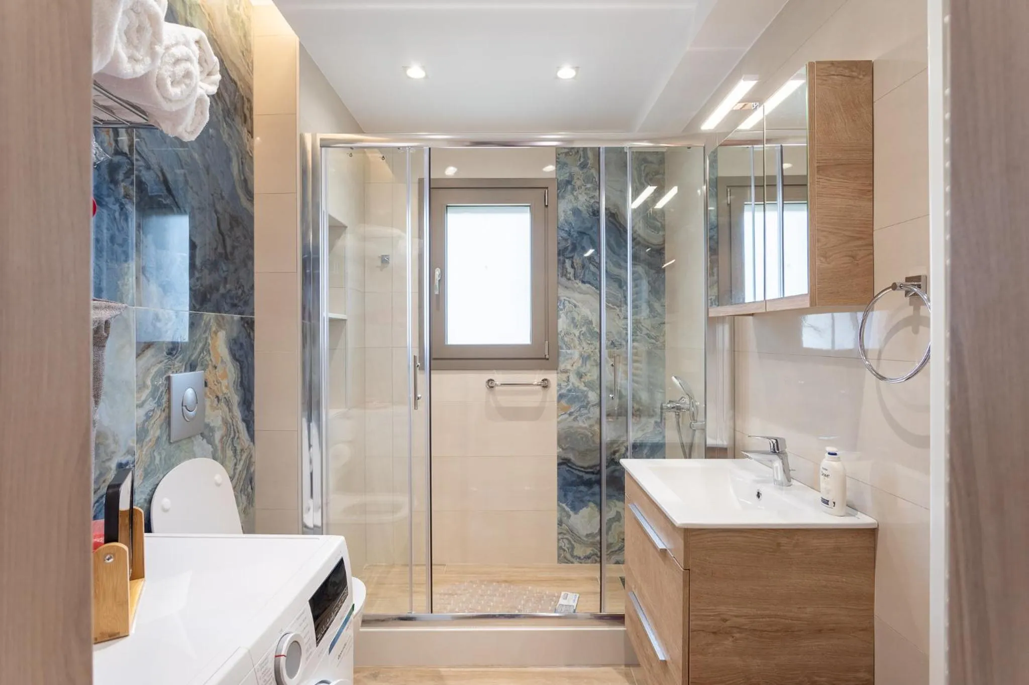 Shower in Akti Vigla Apartments