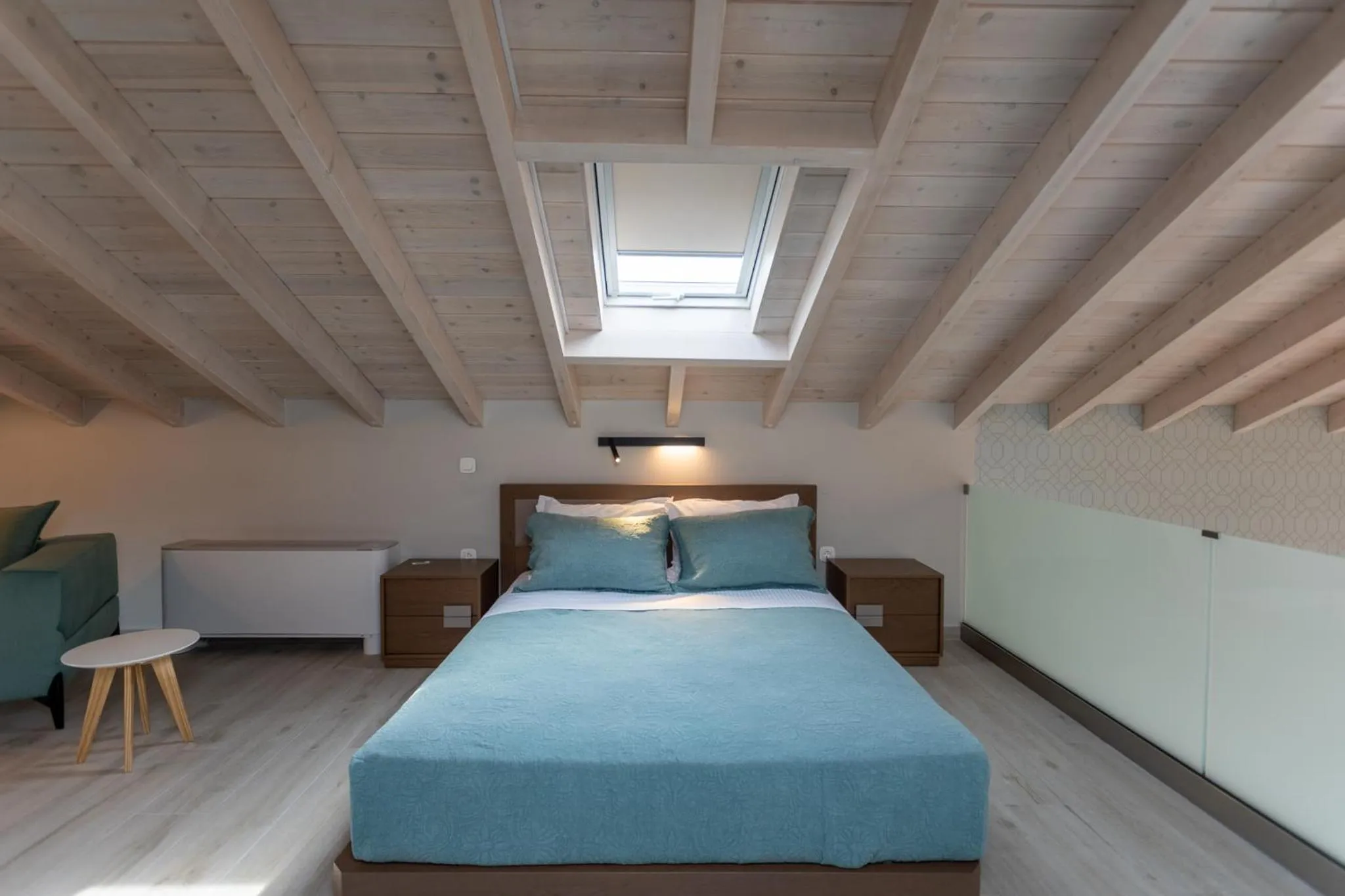 Bed in Akti Vigla Apartments