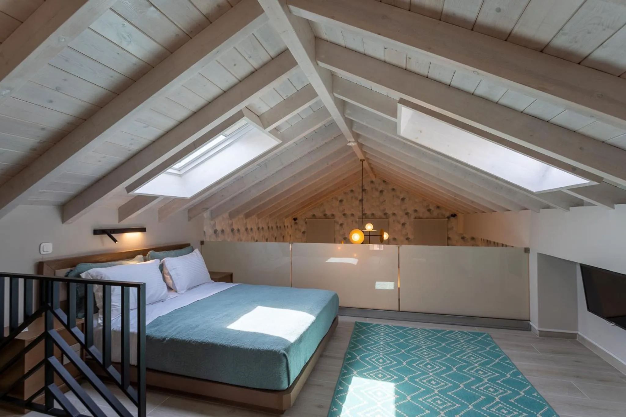 Bed in Akti Vigla Apartments