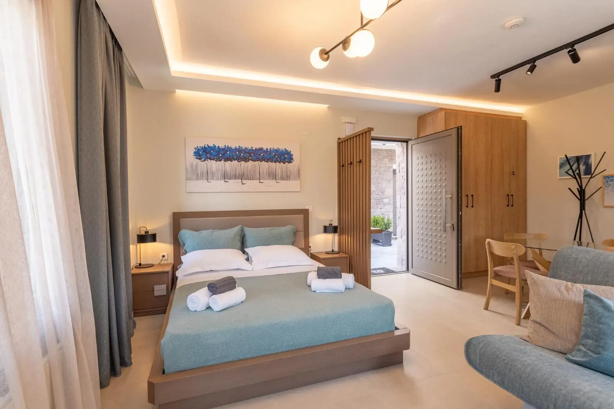 Deluxe Apartment in Akti Vigla Apartments Deluxe Apartment in Akti Vigla Apartments