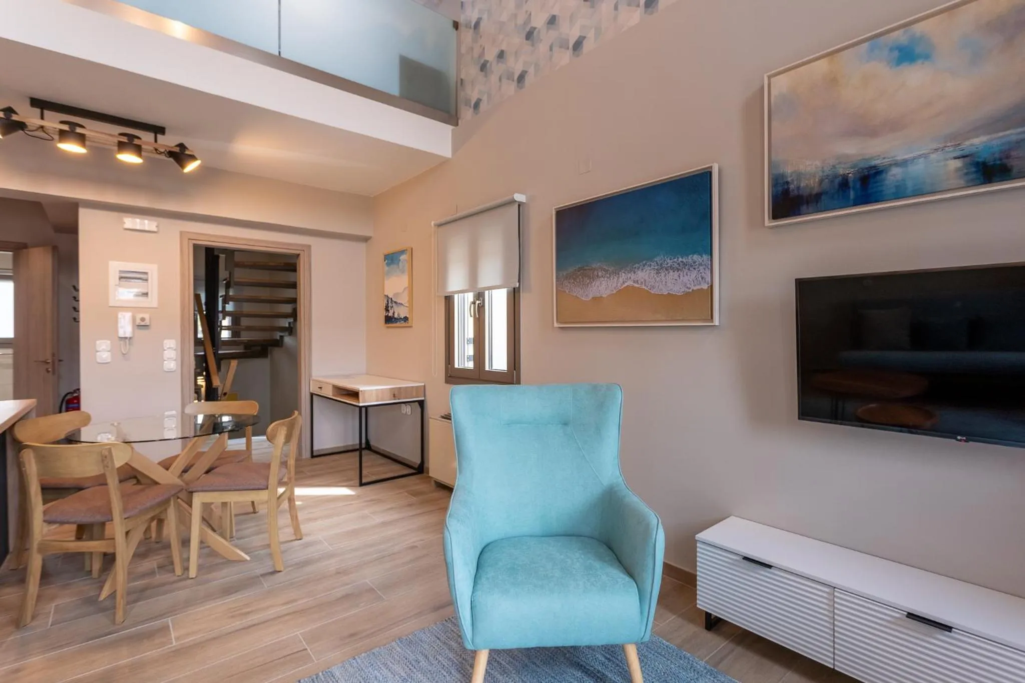 TV and multimedia in Akti Vigla Apartments