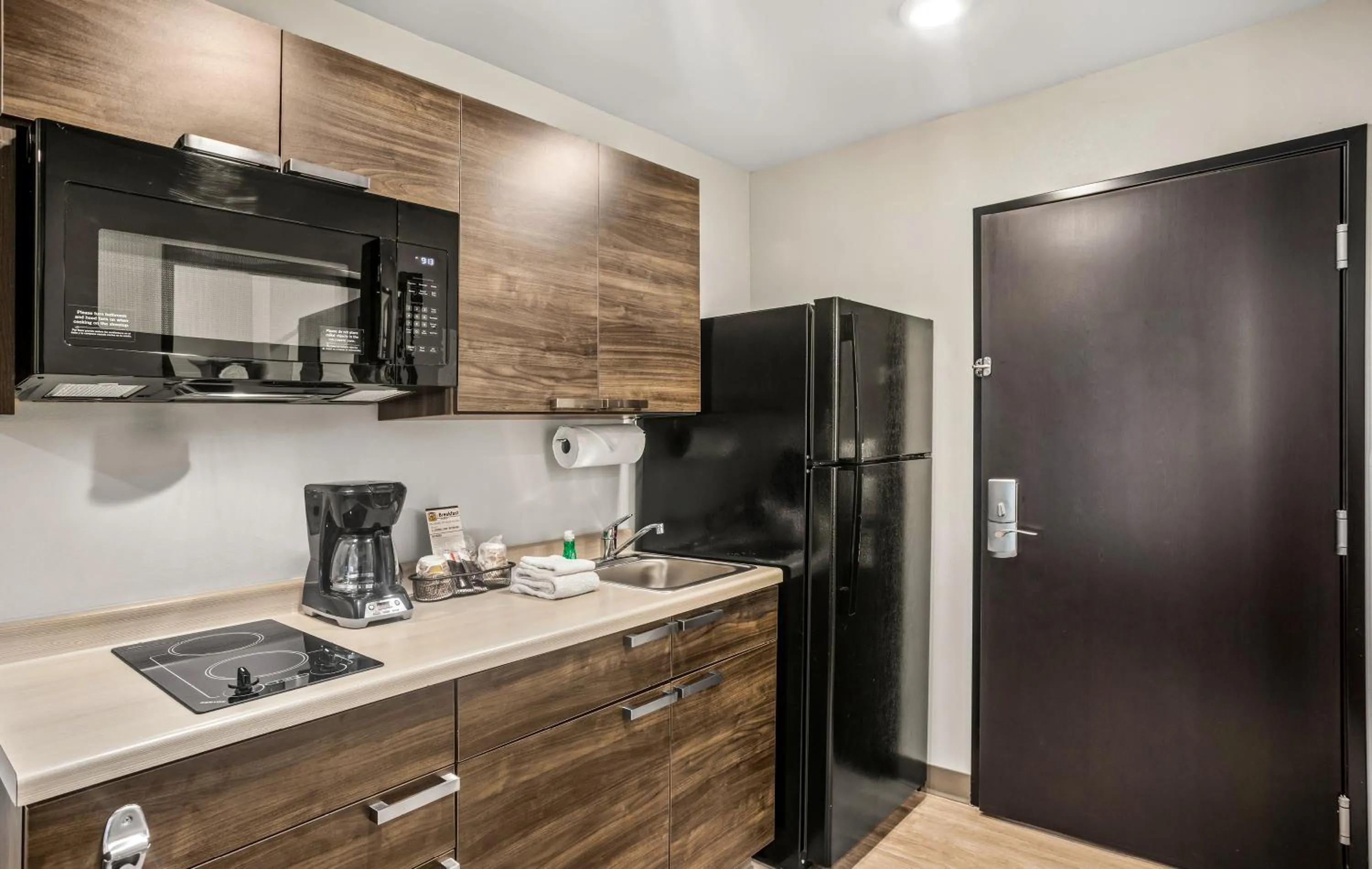 Coffee/tea facilities in My Place Hotel-Savannah Airport/Pooler, GA