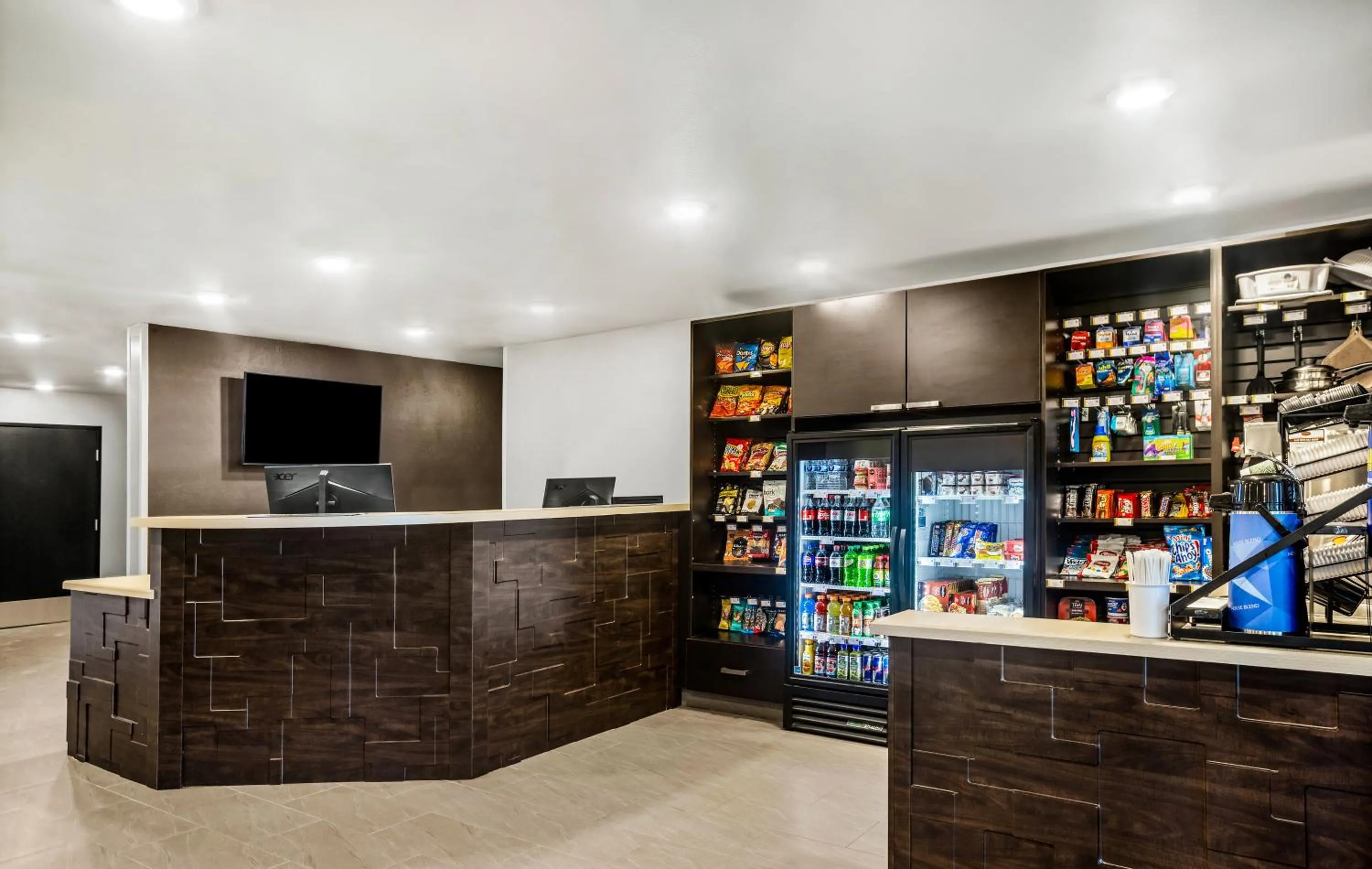 On-site shops in My Place Hotel-Savannah Airport/Pooler, GA