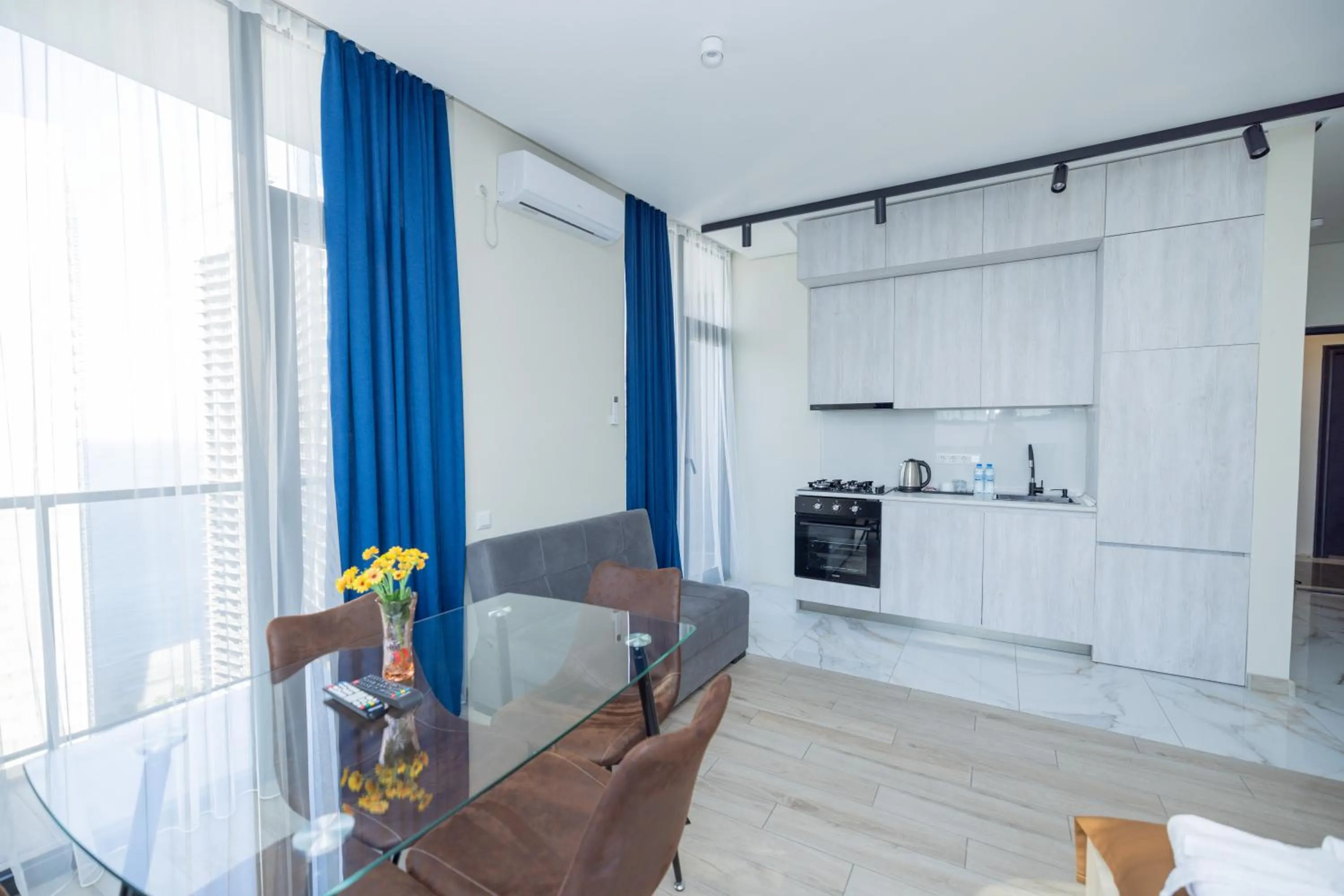 Property building in New Wave Apart-Hotel