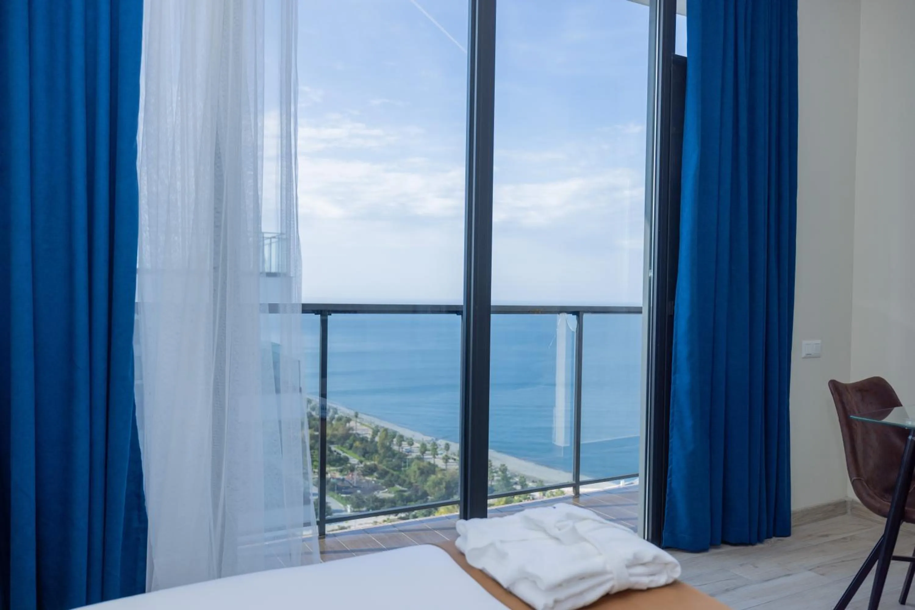 Property building, Bed in New Wave Apart-Hotel